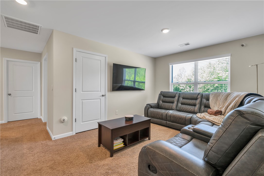 504 Ashwood Way