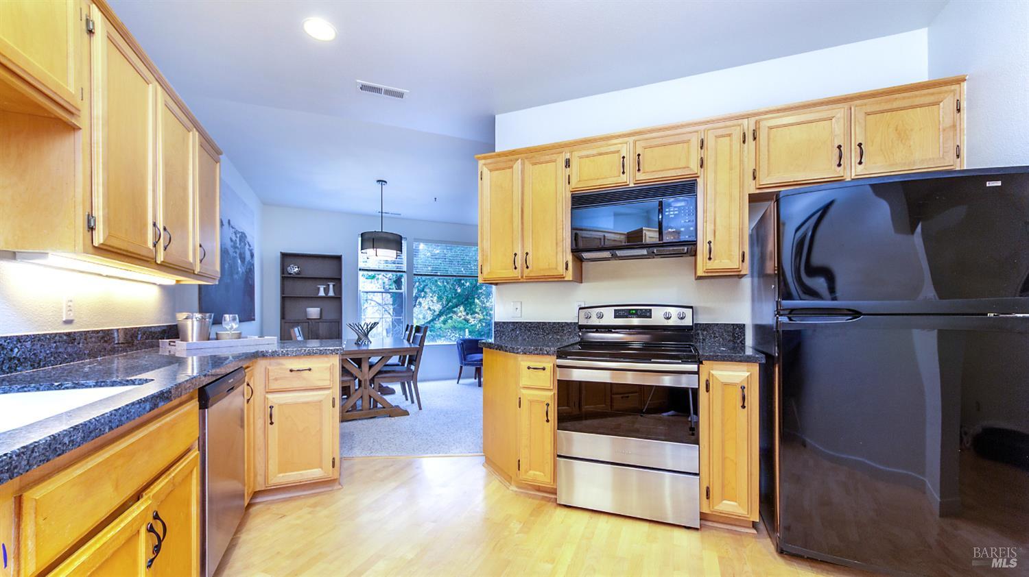 1575 S Novato Boulevard Unit: #6