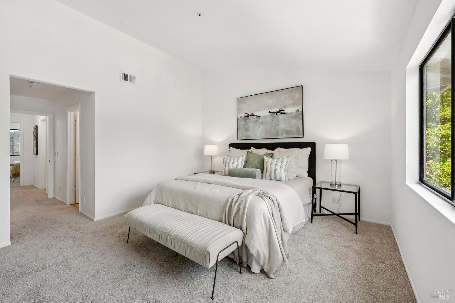 5 Briarwood Court