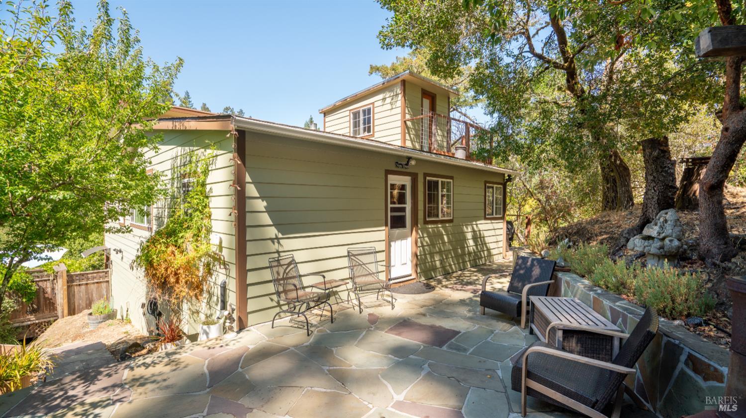 20 Corona Avenue