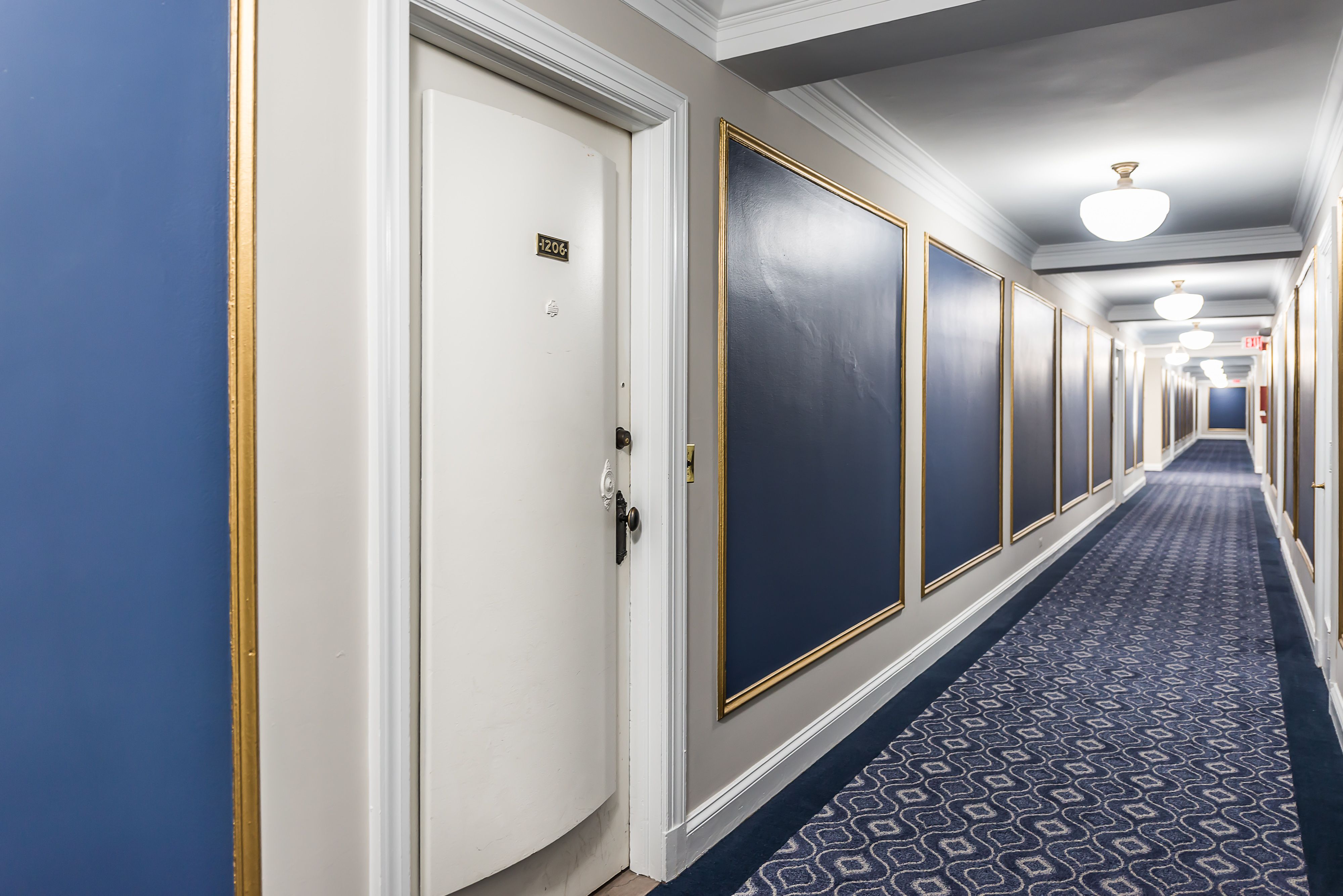 15 E KIRBY Street Unit: 1206