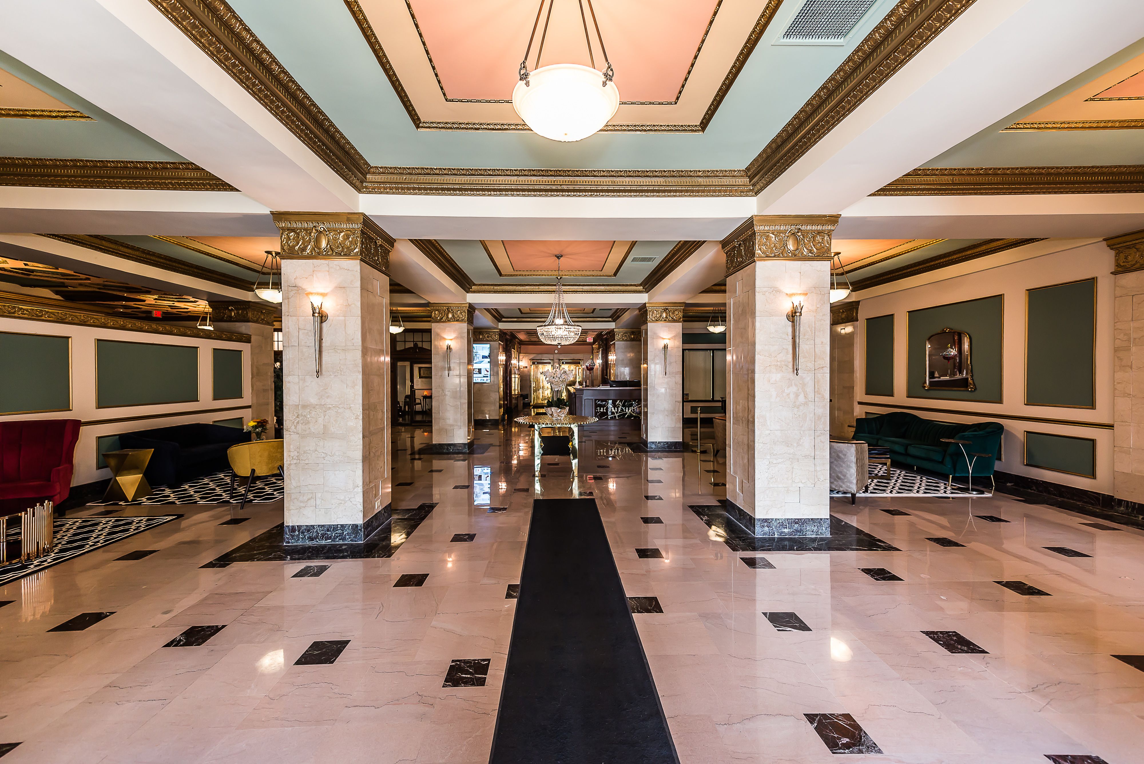 15 E KIRBY Street Unit: 1206