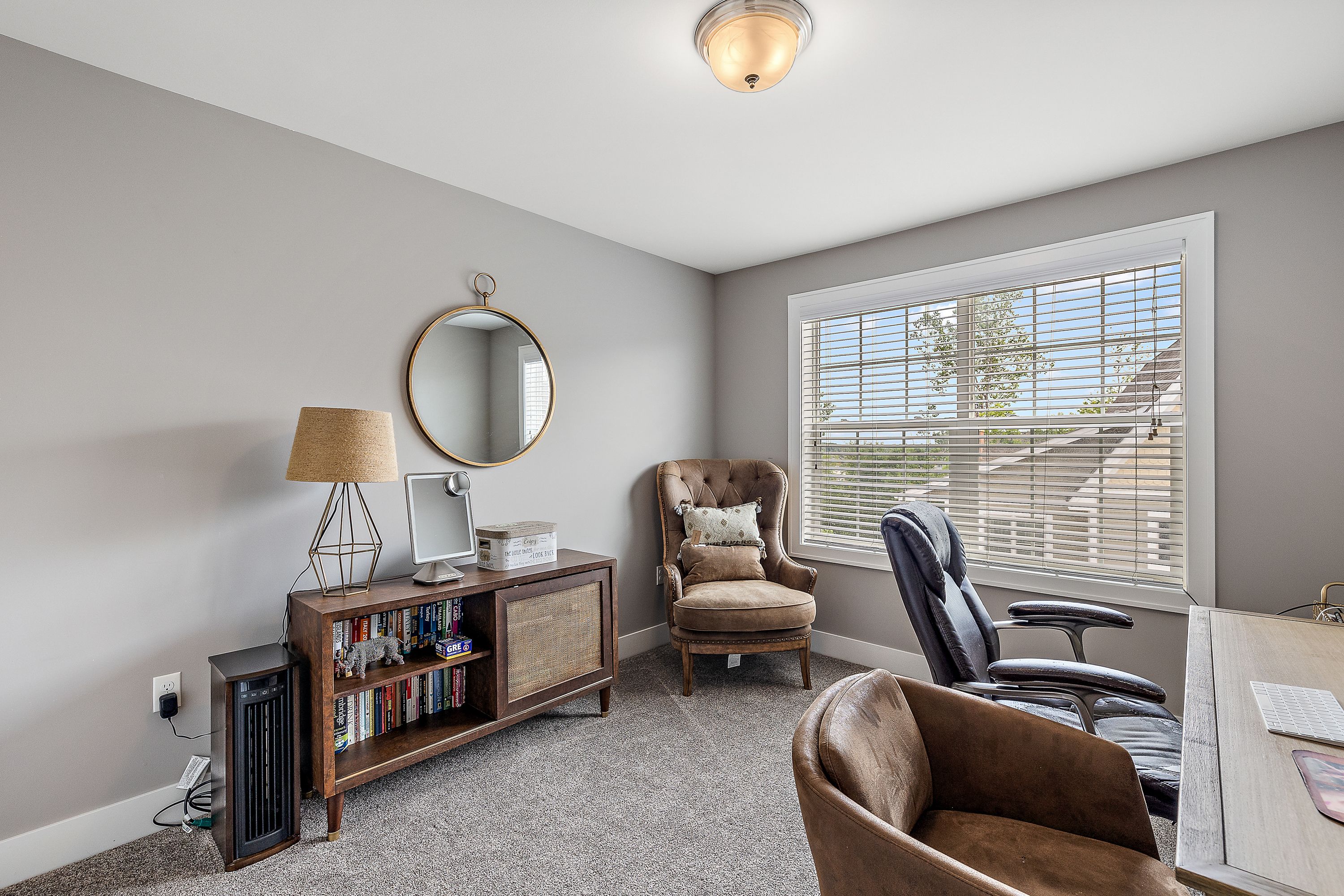 2576 W Towne Street Unit: Unit 37