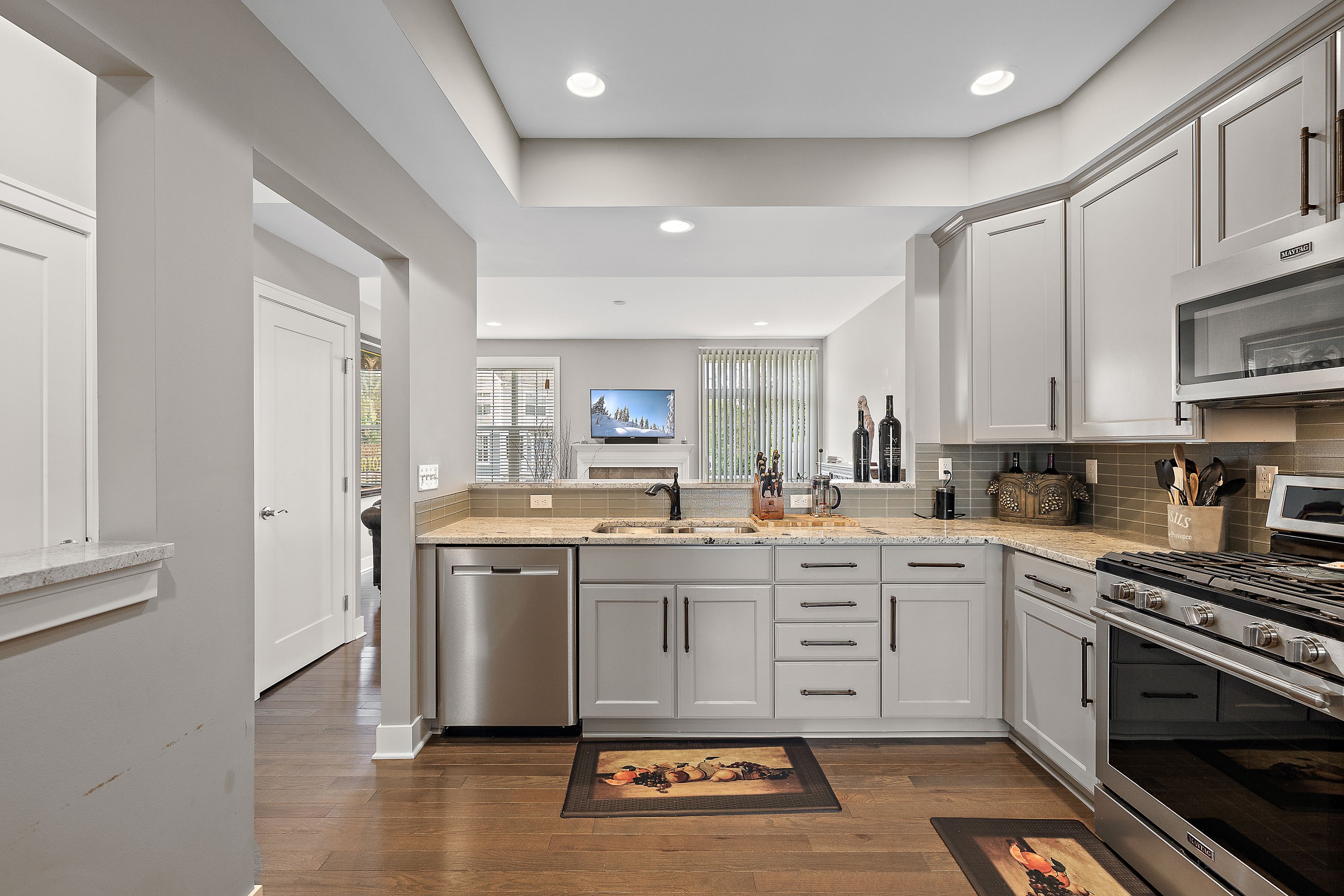 2576 W Towne Street Unit: Unit 37