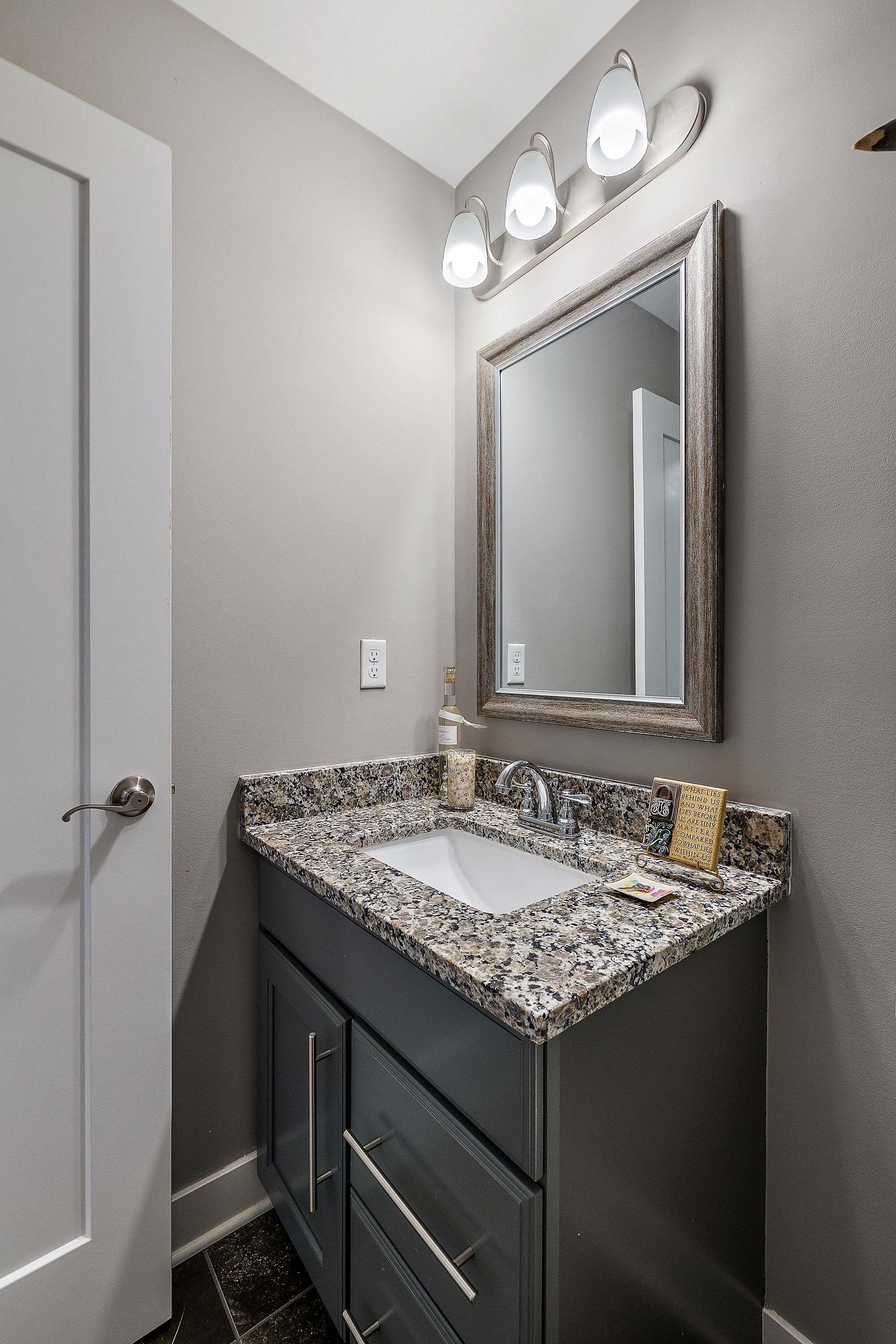 2576 W Towne Street Unit: Unit 37