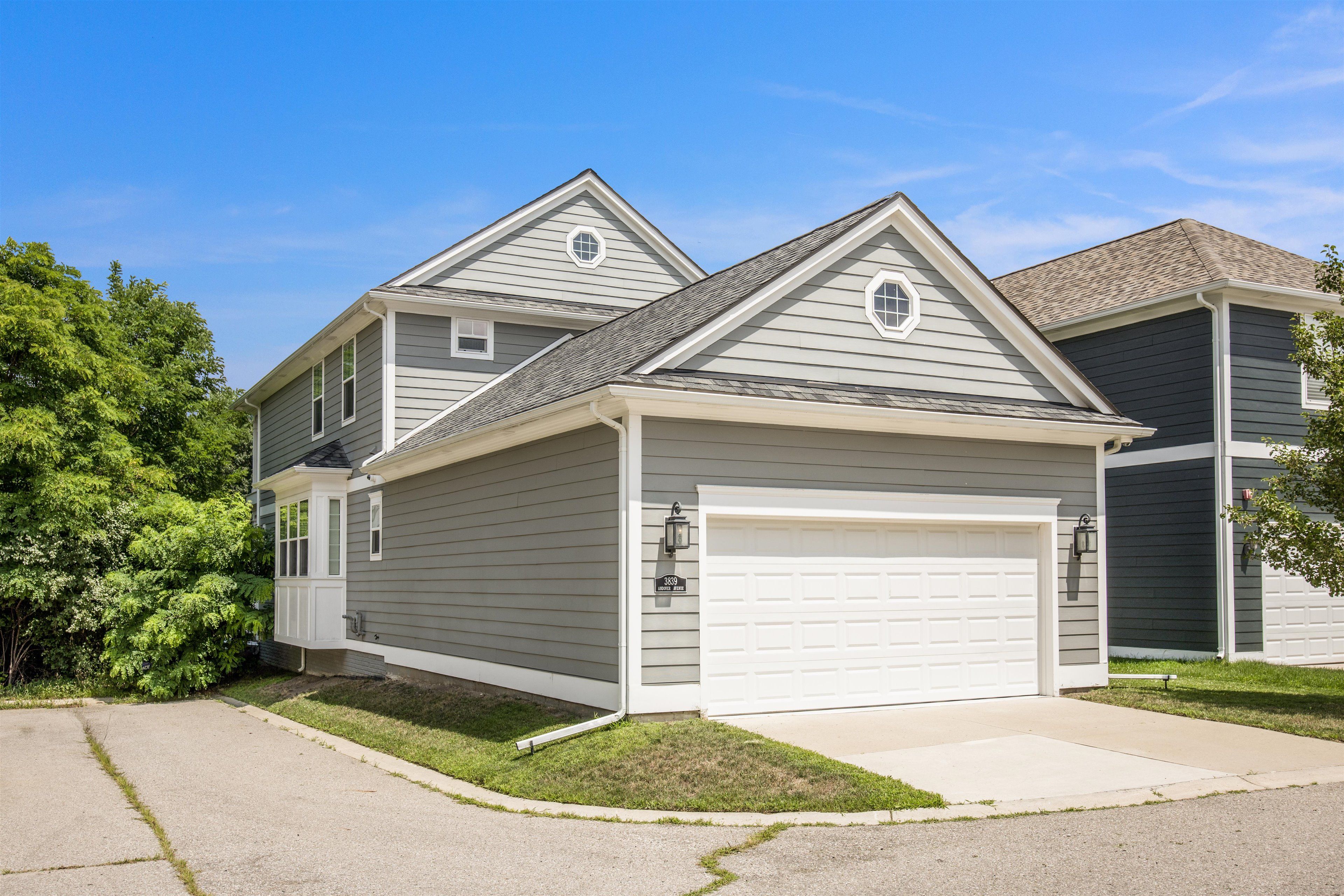 3839 Andover Avenue