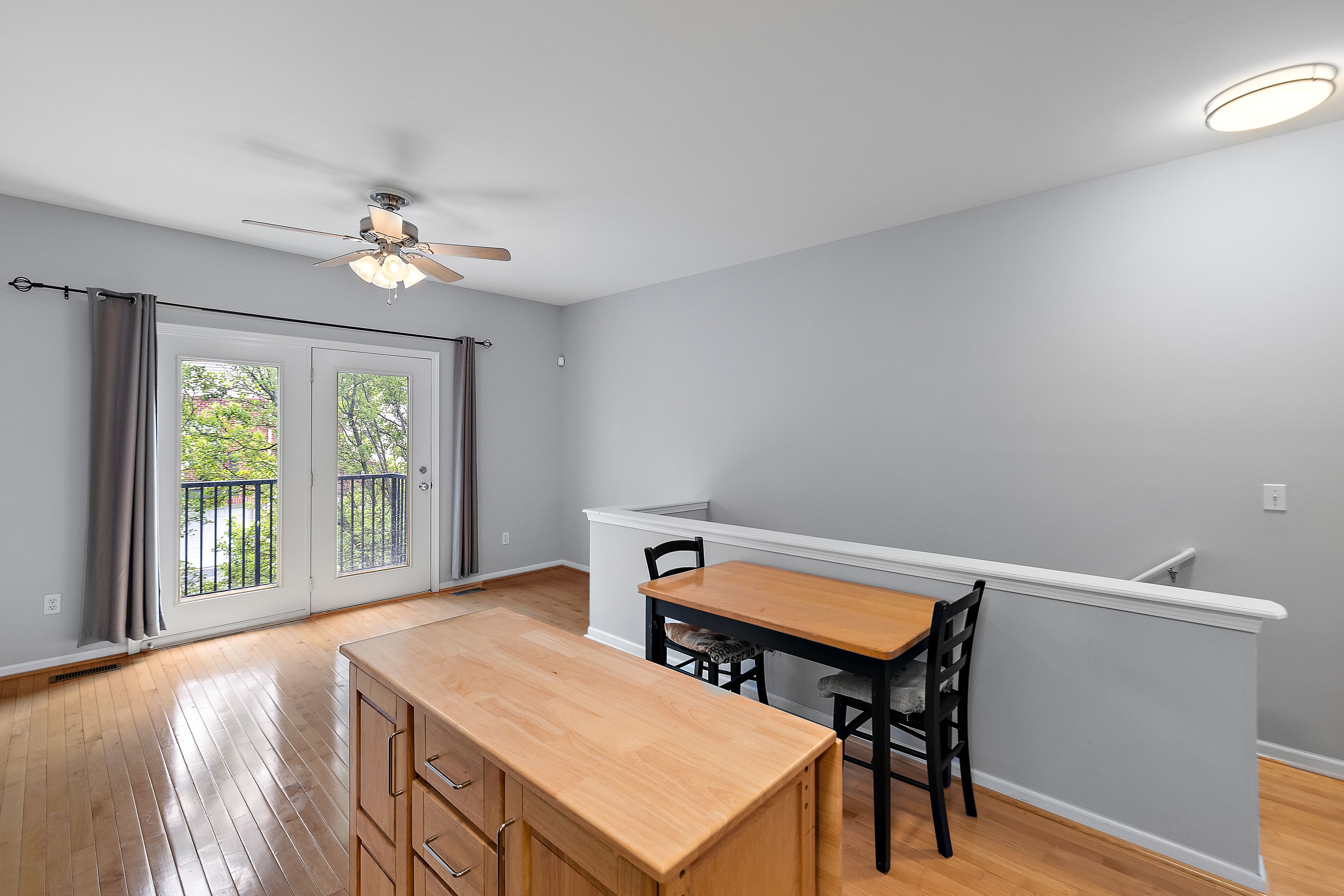 287 E PALMER Street Unit: 10