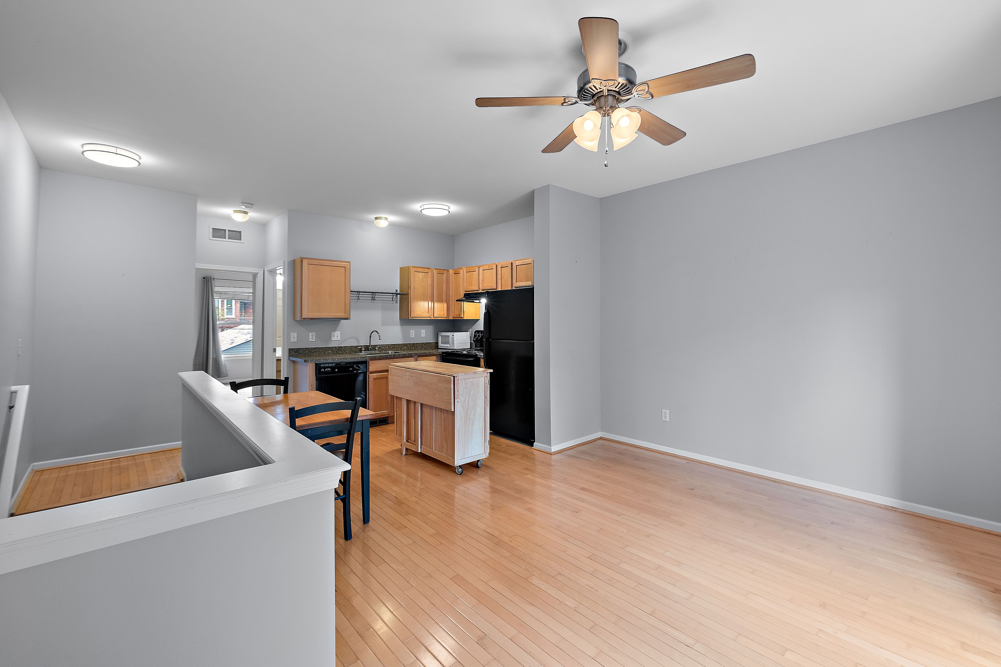 287 E PALMER Street Unit: 10