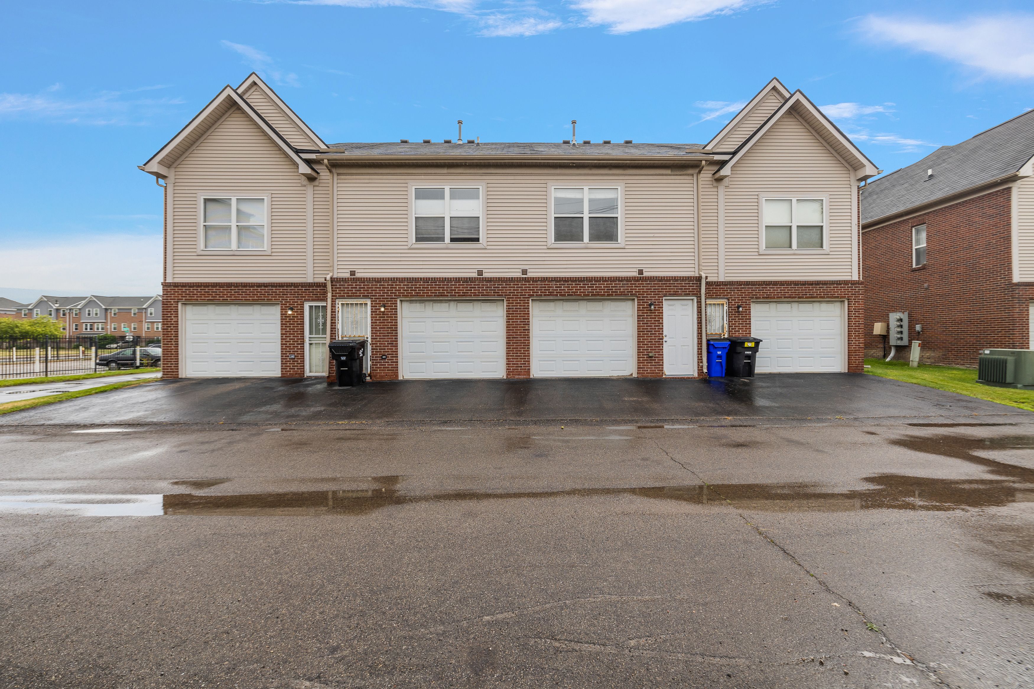 287 E PALMER Street Unit: 10