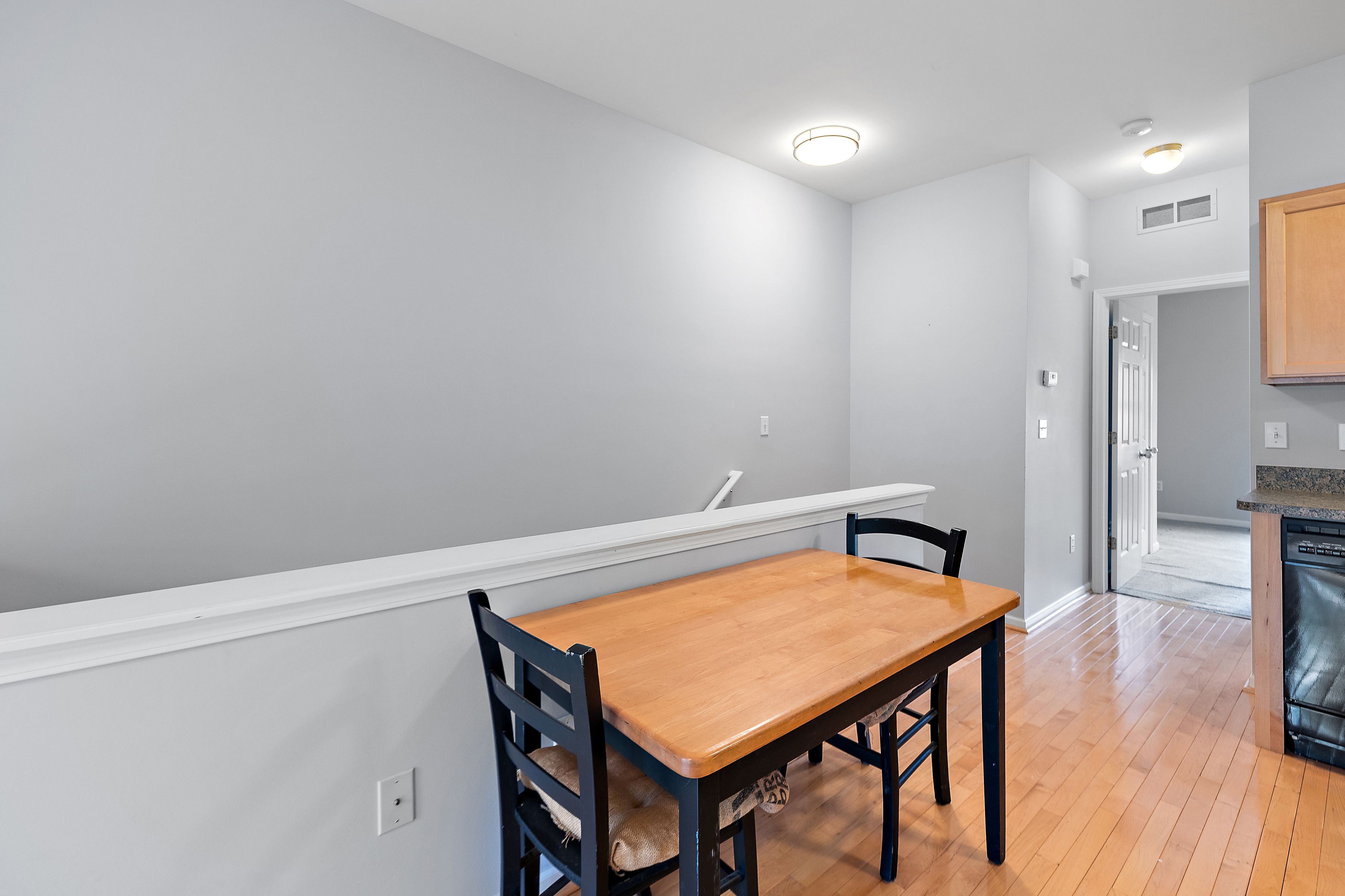 287 E PALMER Street Unit: 10