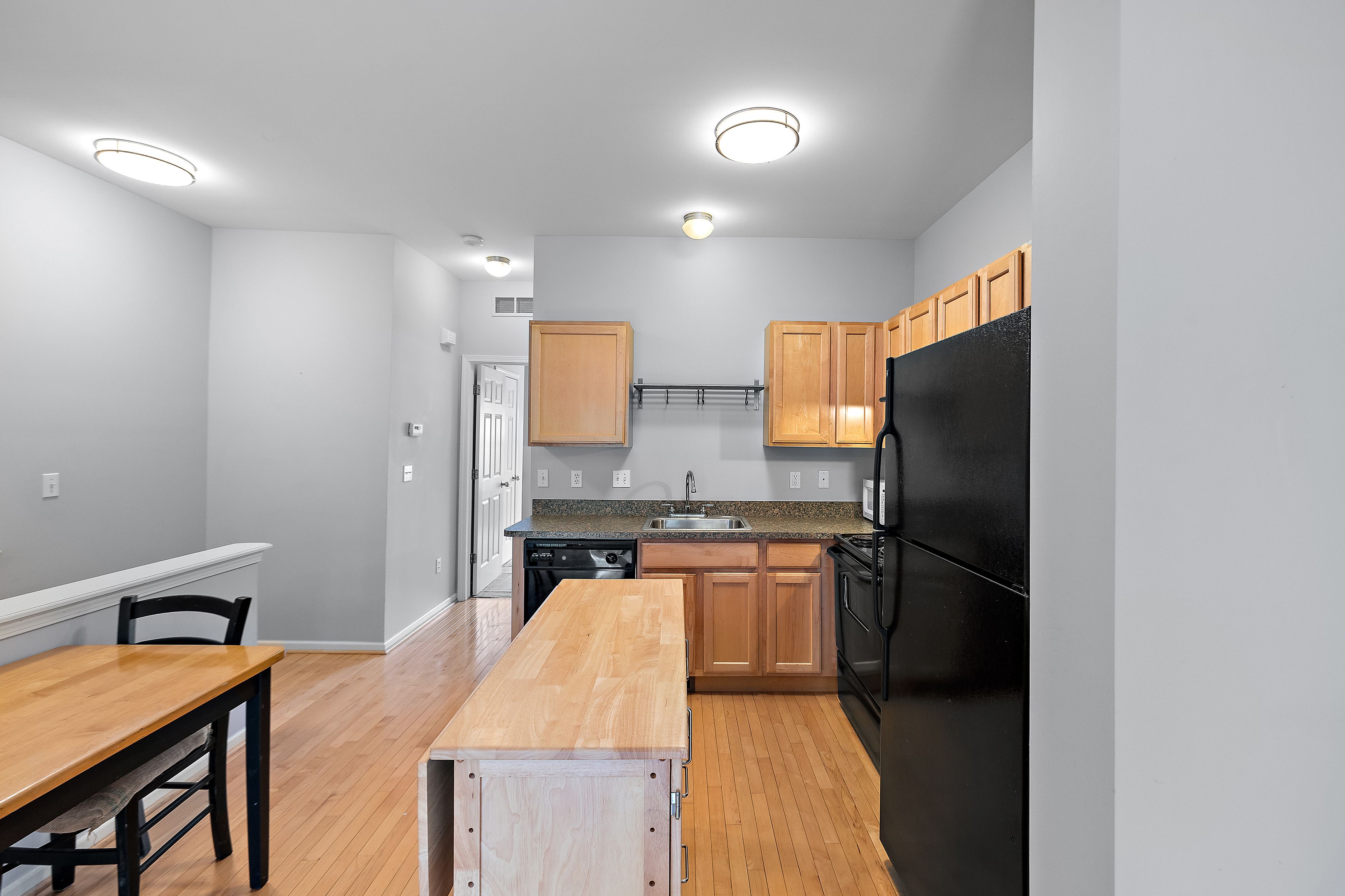 287 E PALMER Street Unit: 10