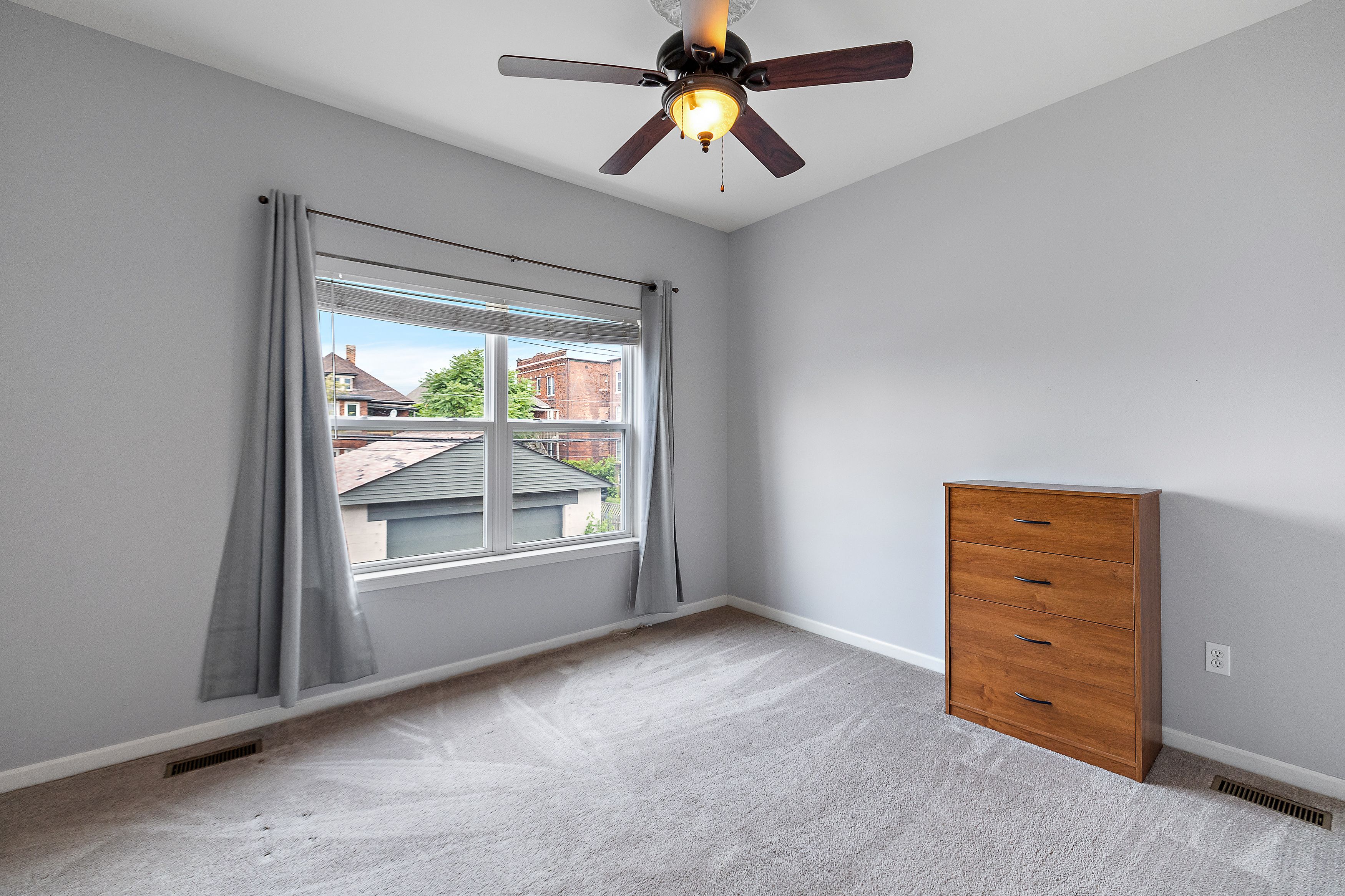 287 E PALMER Street Unit: 10