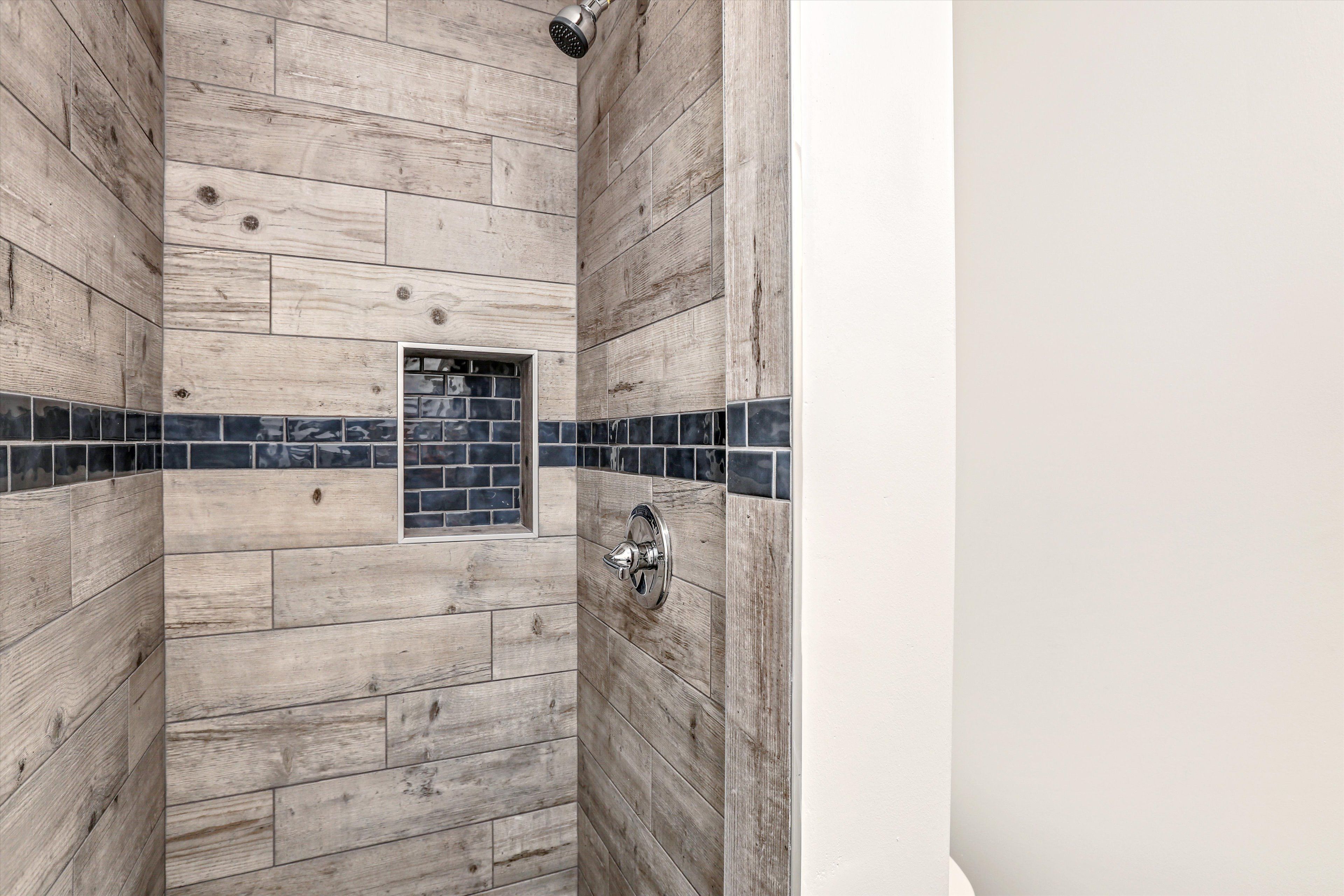 15852 WISCONSIN Street