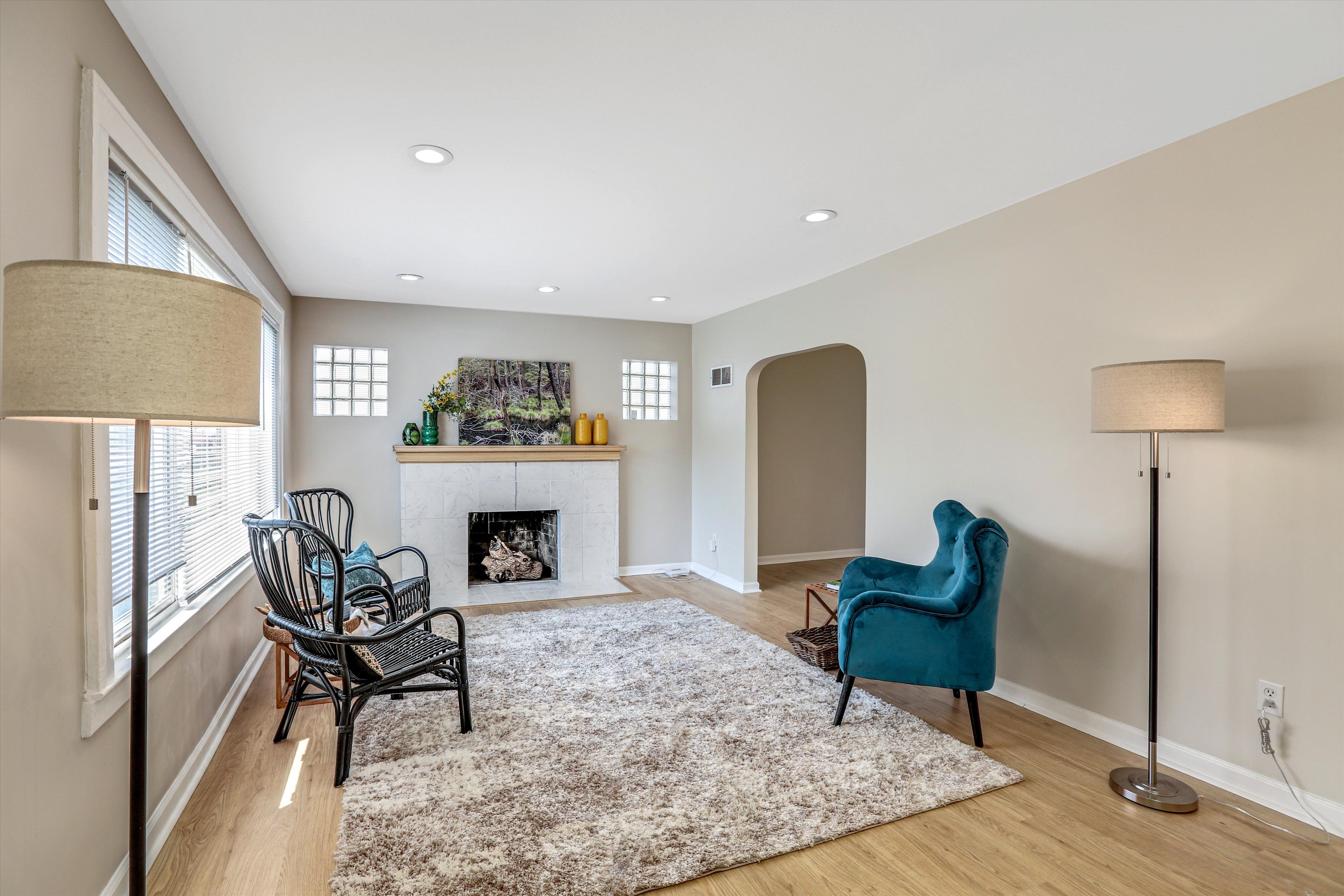 15852 WISCONSIN Street