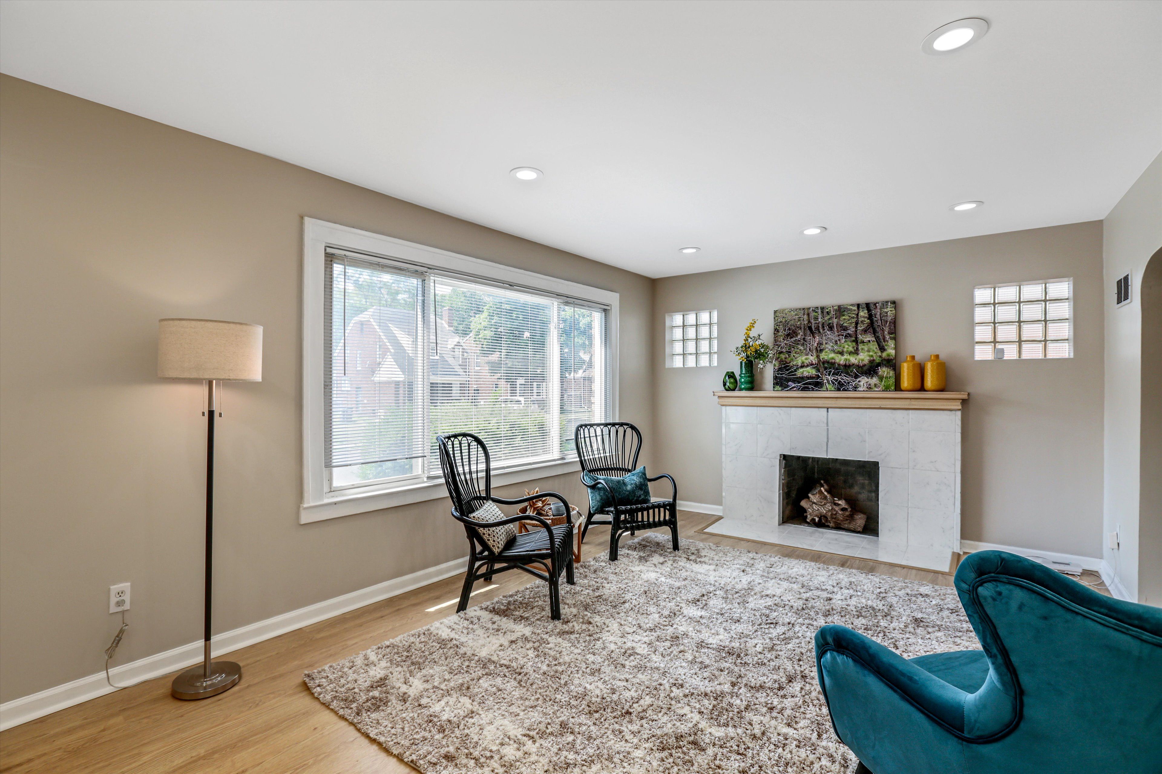 15852 WISCONSIN Street