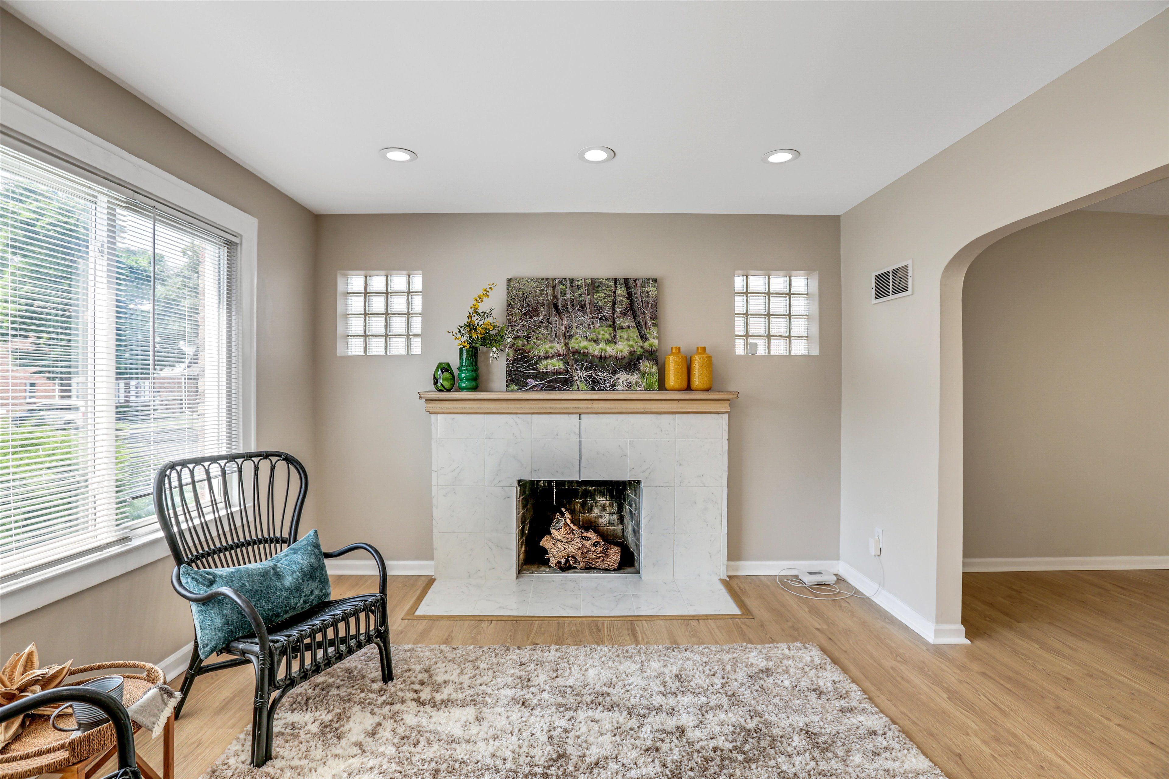 15852 WISCONSIN Street