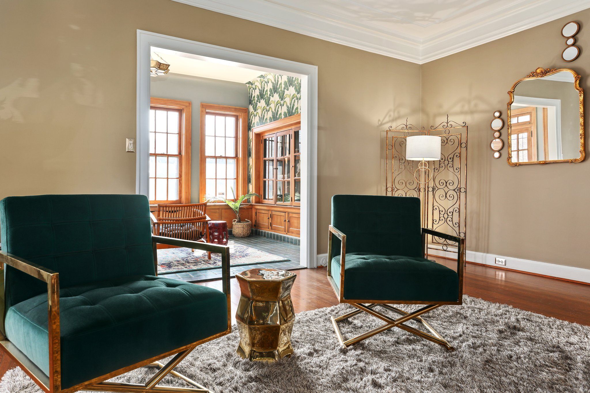 841 W BOSTON Boulevard