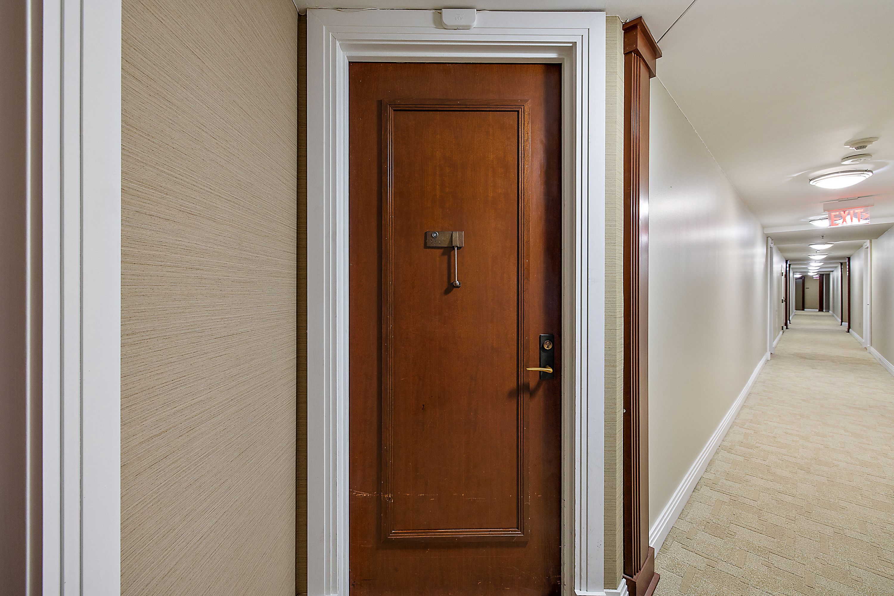 1001 W JEFFERSON Avenue Unit: 17i