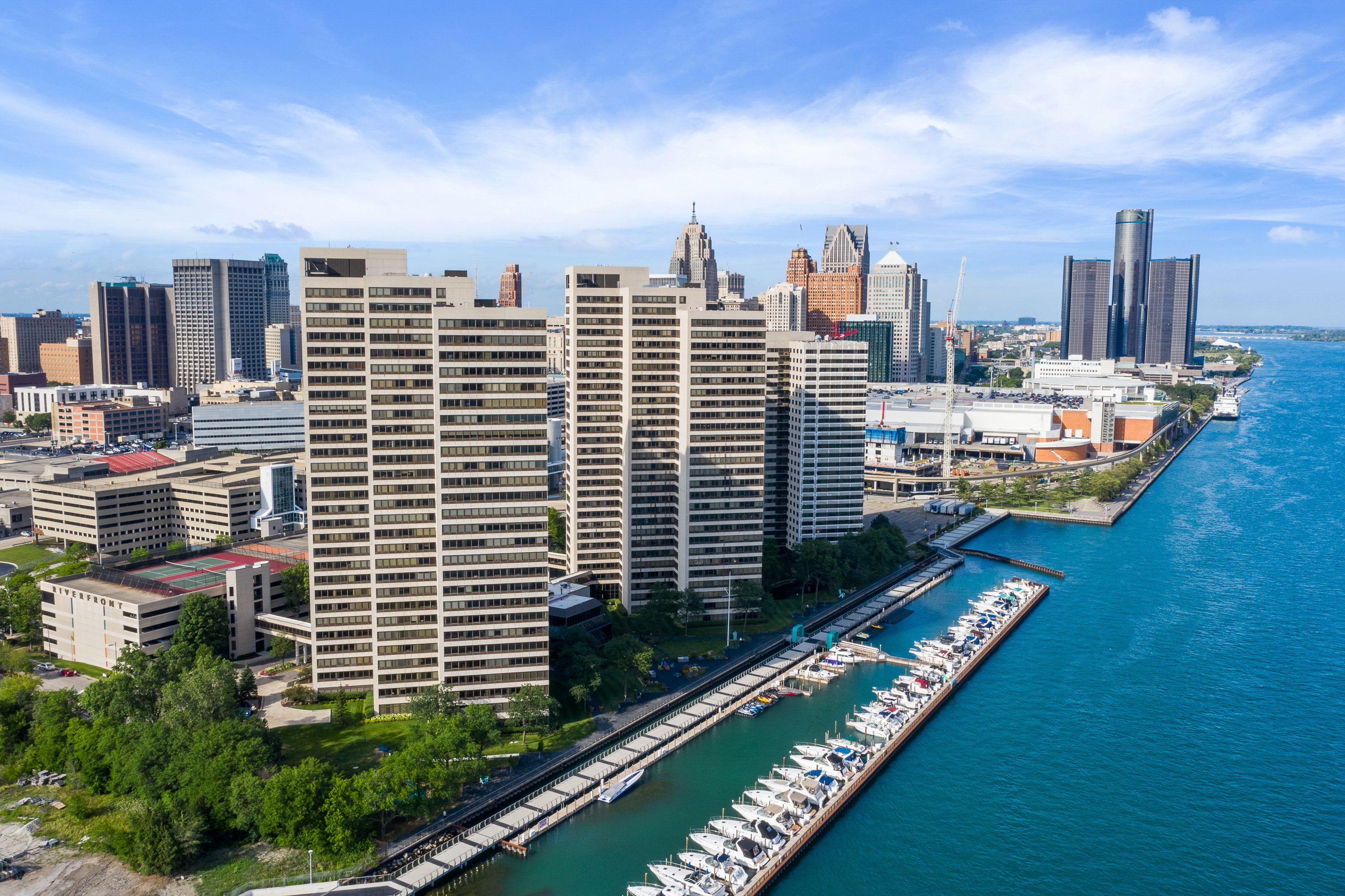 1001 W JEFFERSON Avenue Unit: 17i