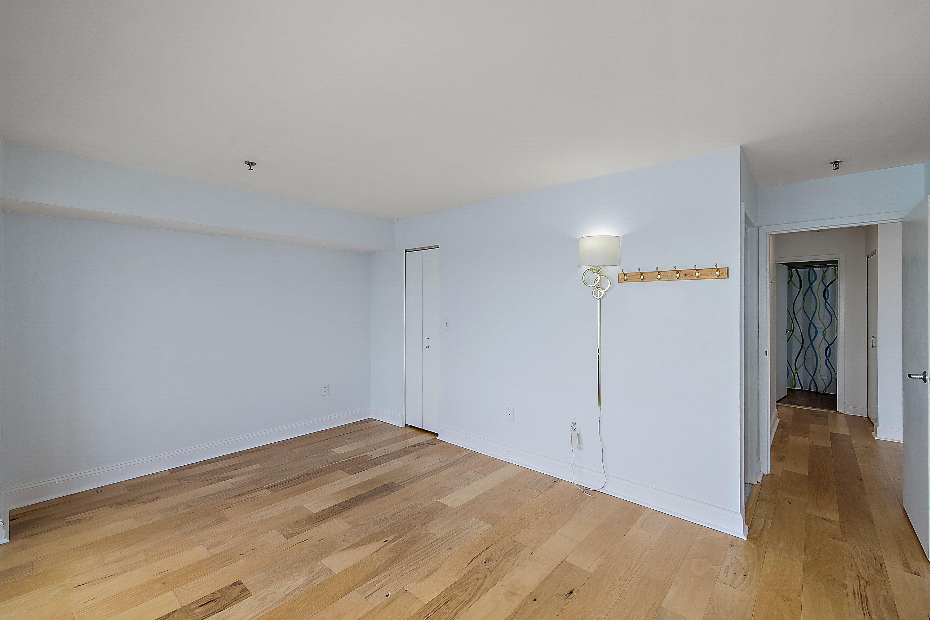 1001 W JEFFERSON Avenue Unit: 17i