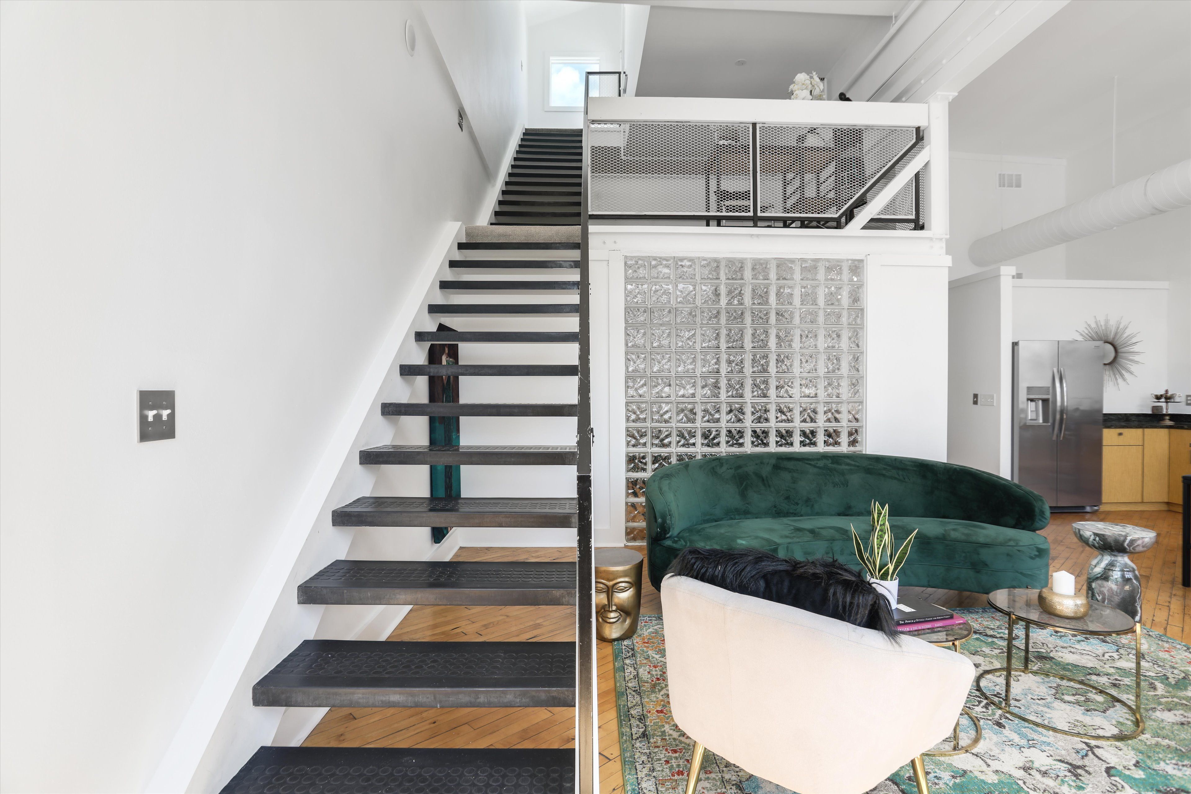 2843 E Grand Boulevard Unit: 12