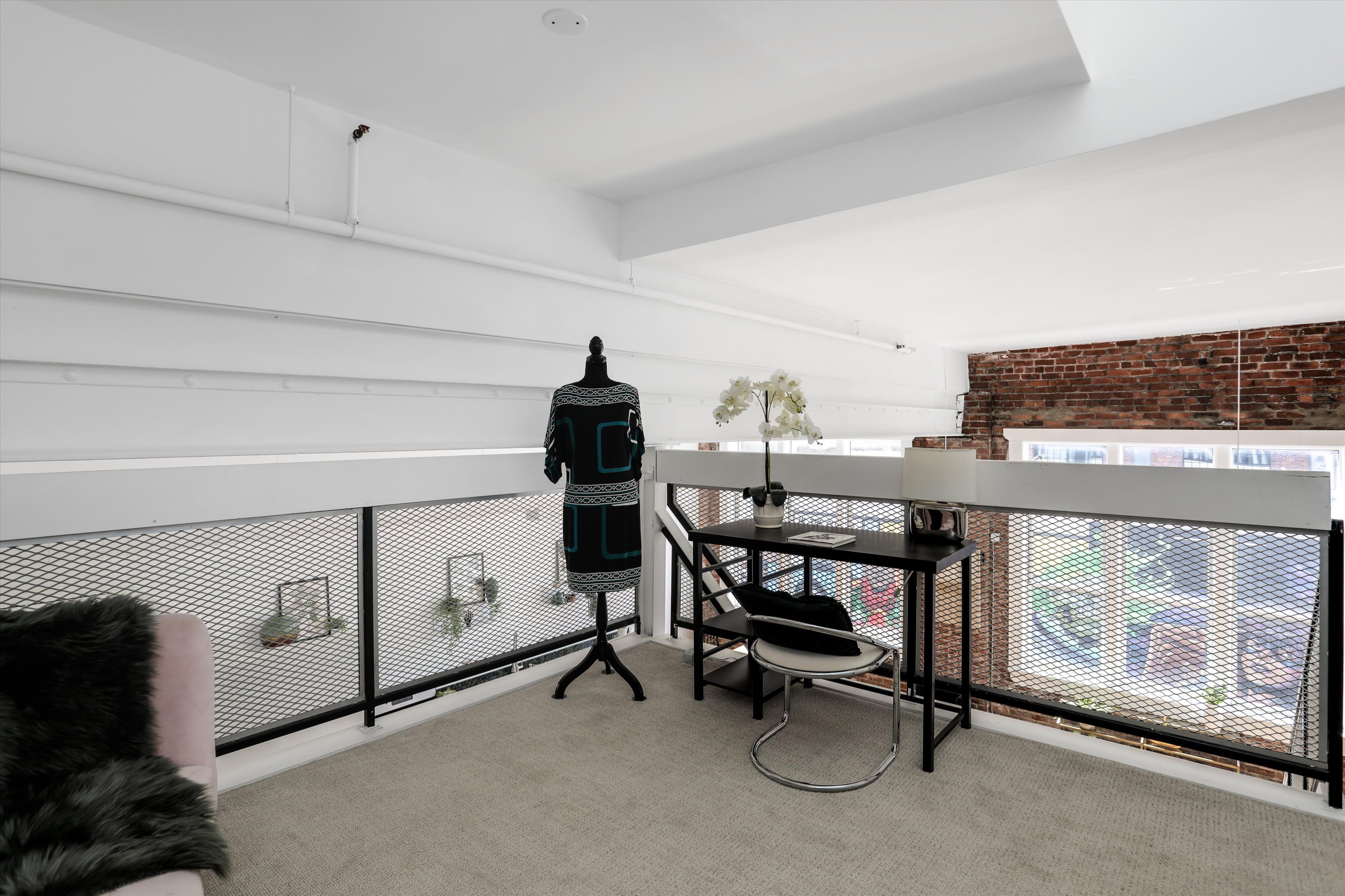 2843 E Grand Boulevard Unit: 12