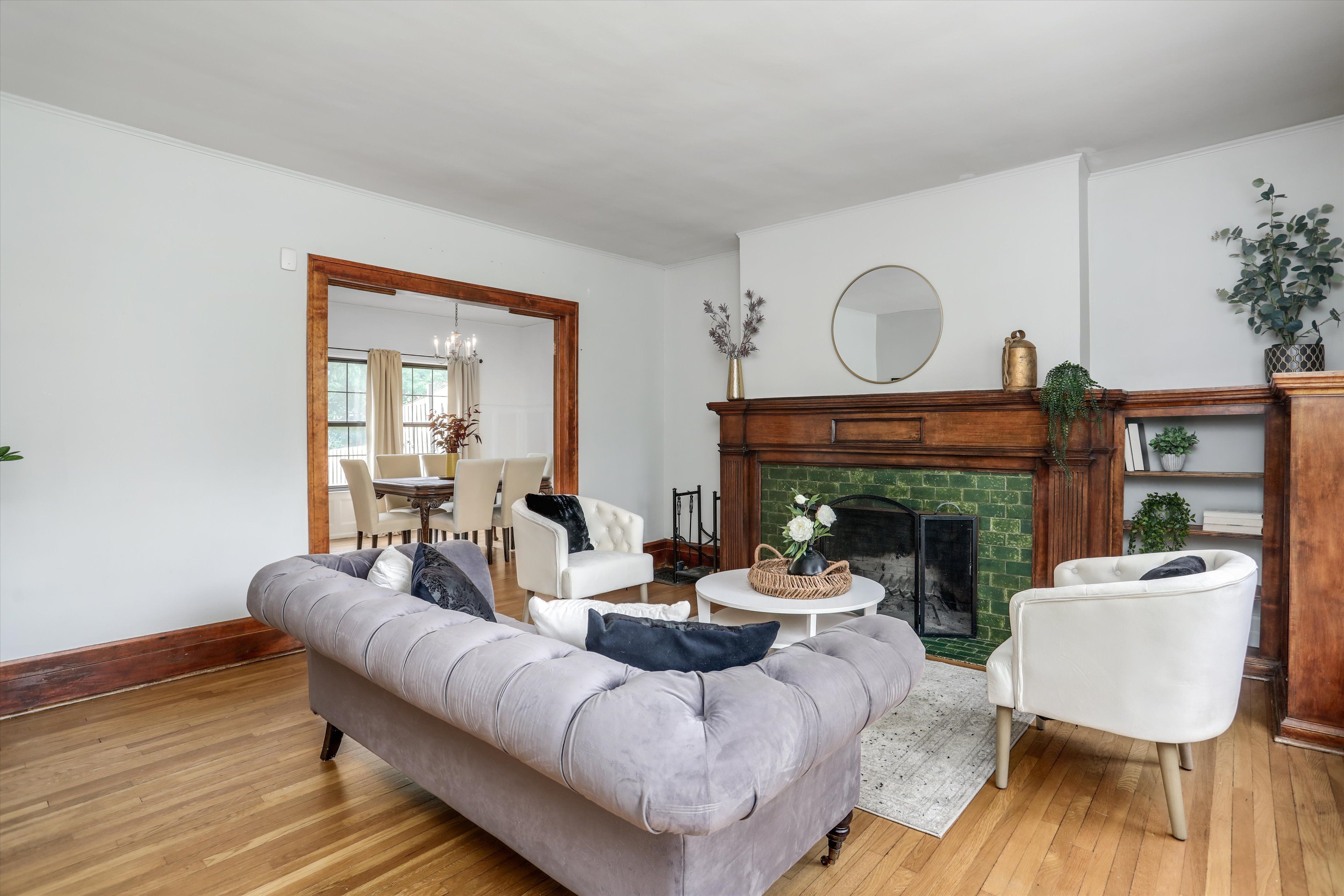 8119 Saint Paul Street