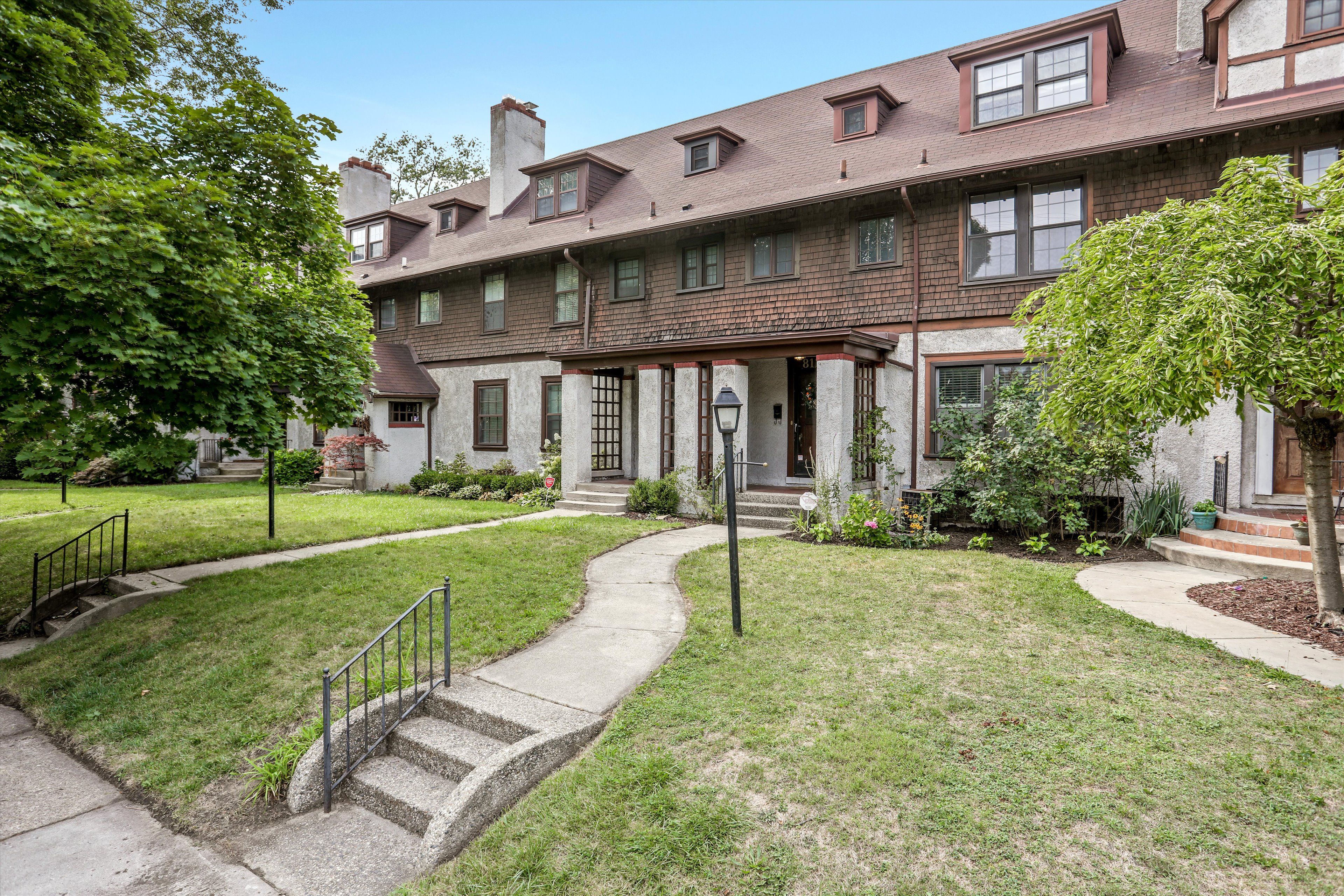 8119 Saint Paul Street