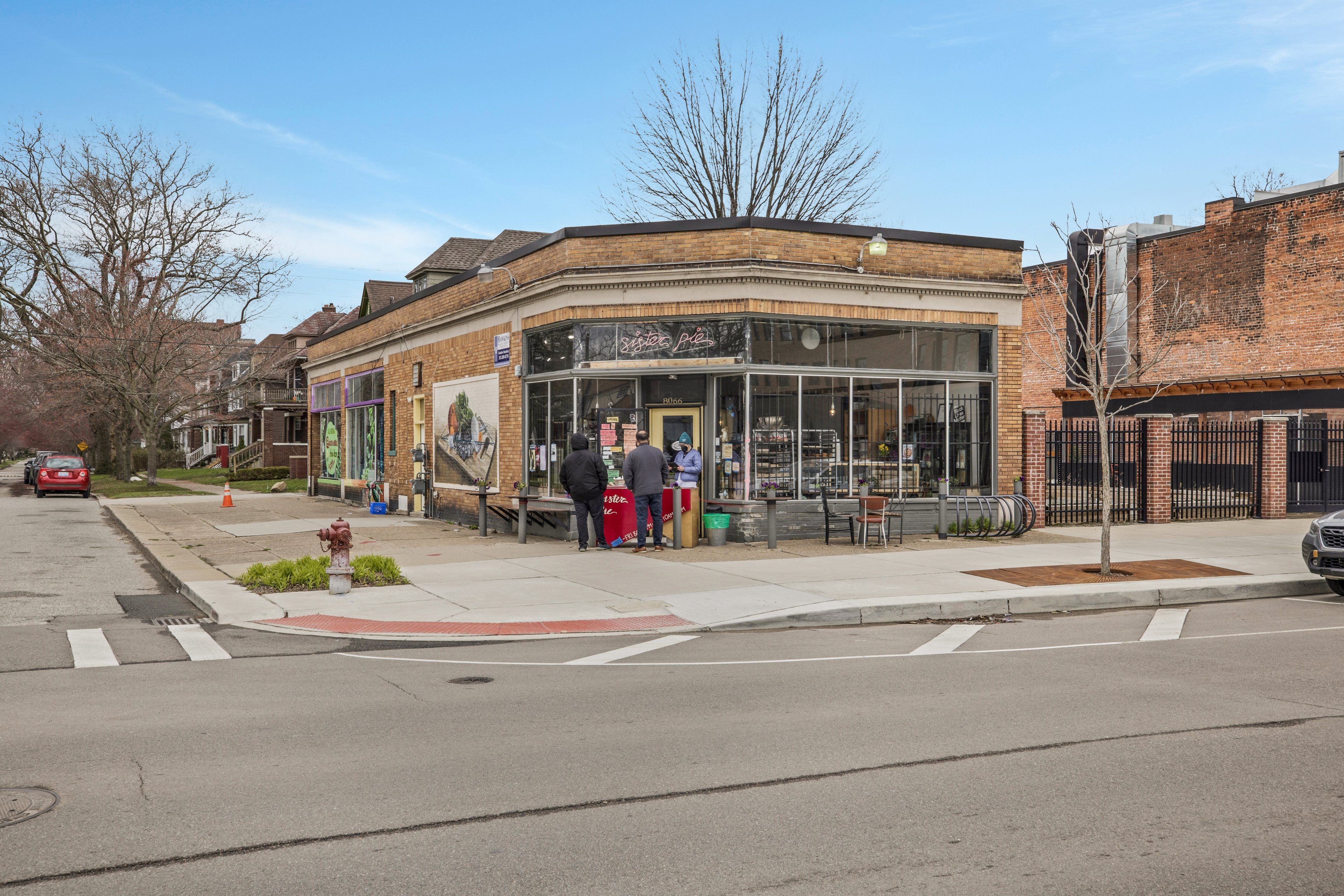 8119 Saint Paul Street