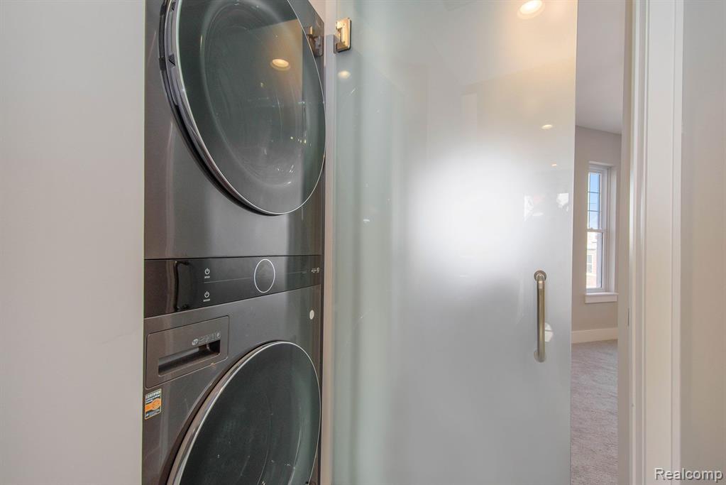 232  Erskine Unit: 23