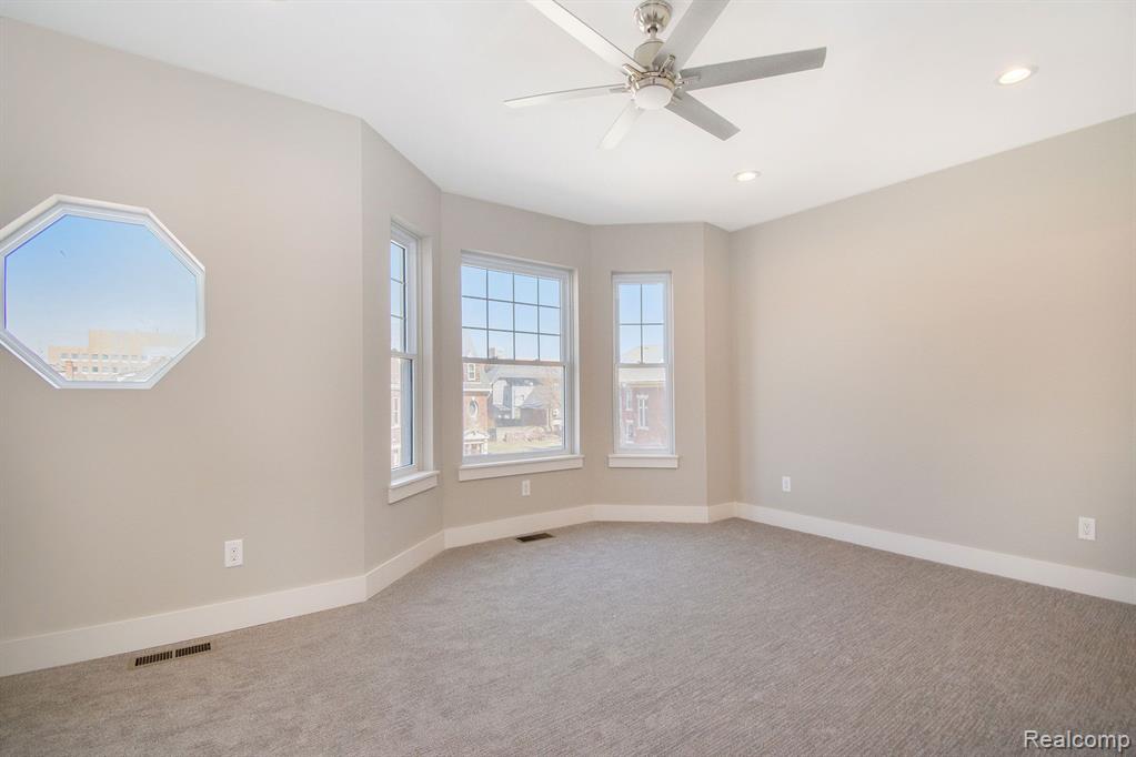 232  Erskine Unit: 23