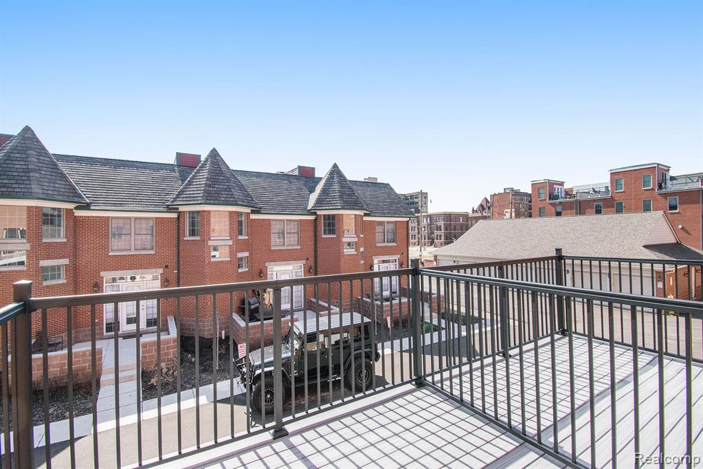 232  Erskine Unit: 23