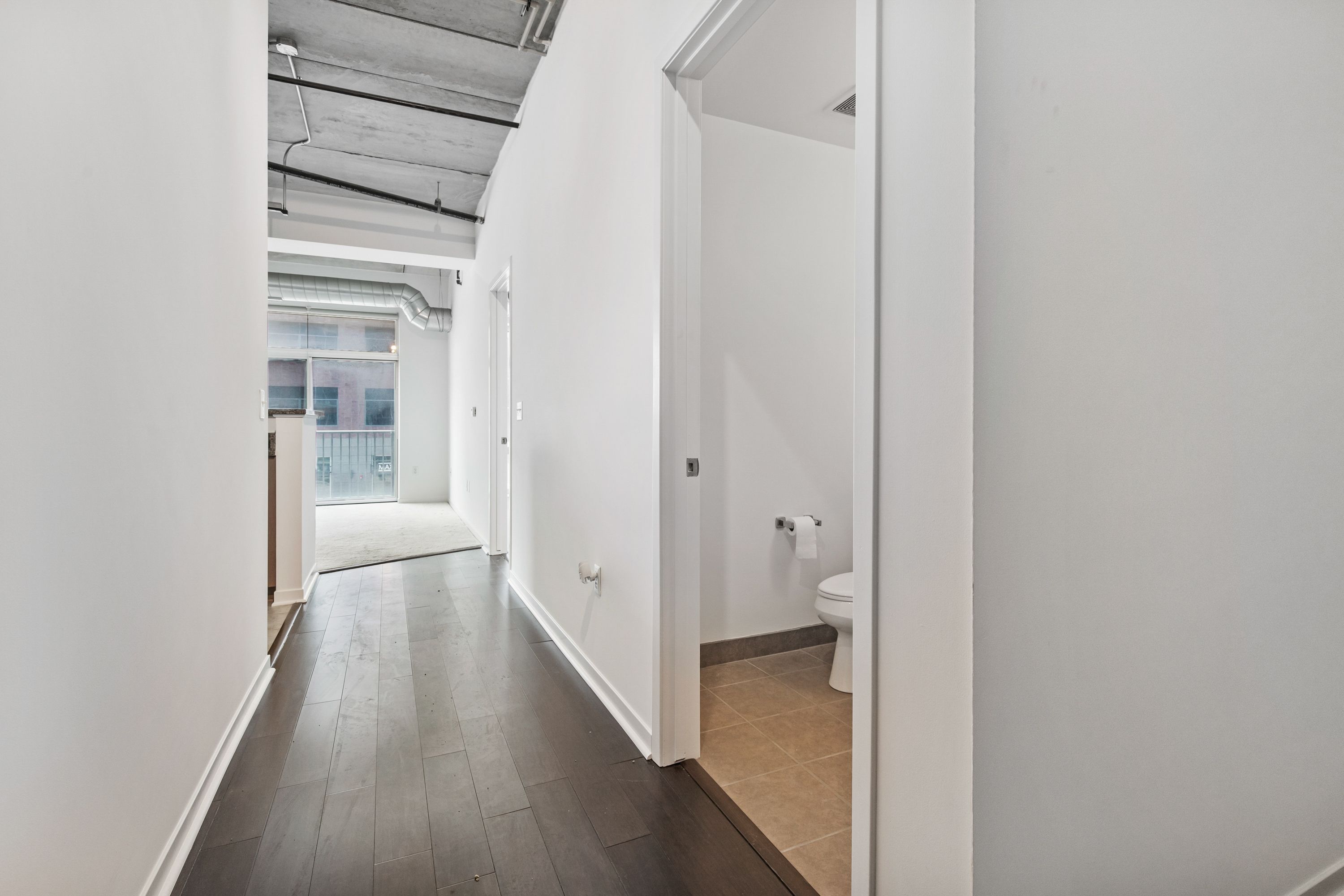 3670 WOODWARD Avenue Unit: 202