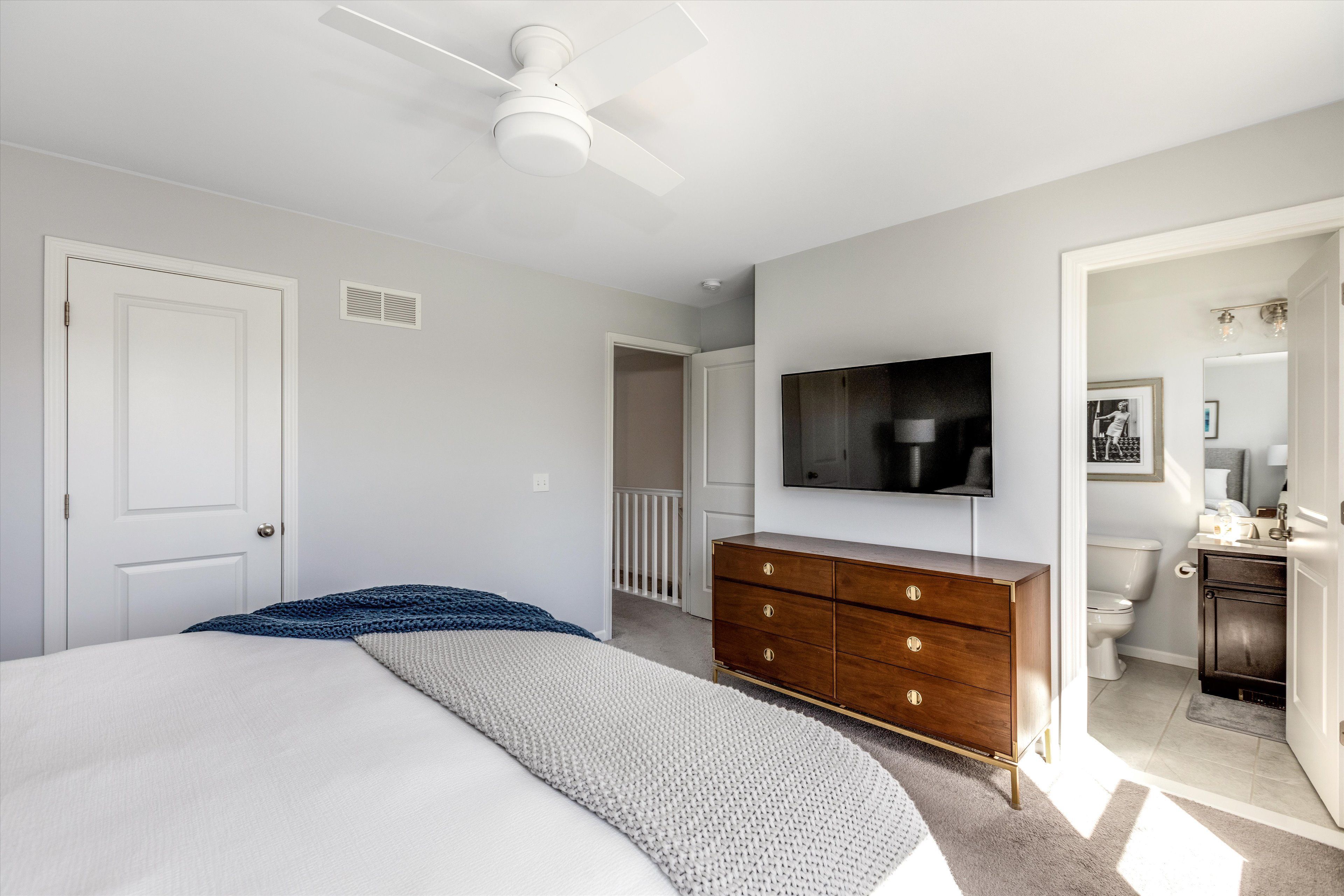 3718 E Madison Avenue