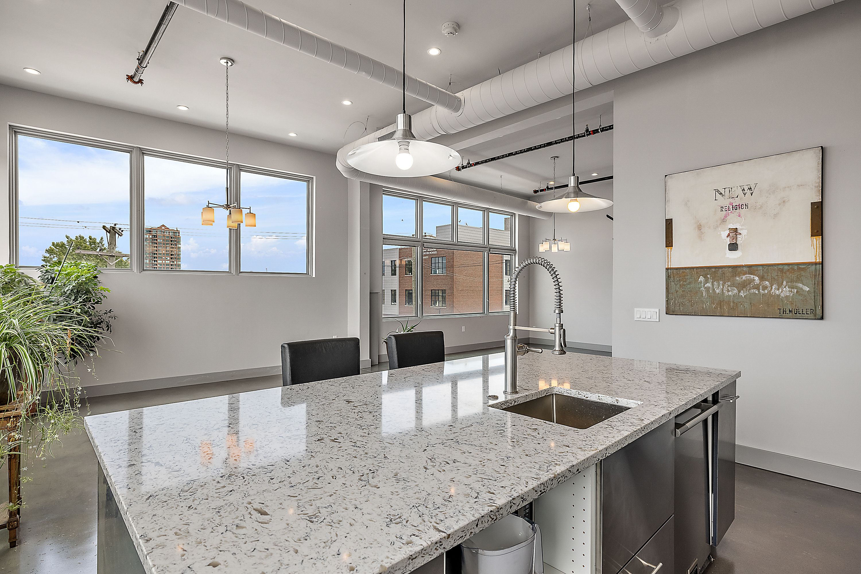 2987 FRANKLIN Street Unit: 9