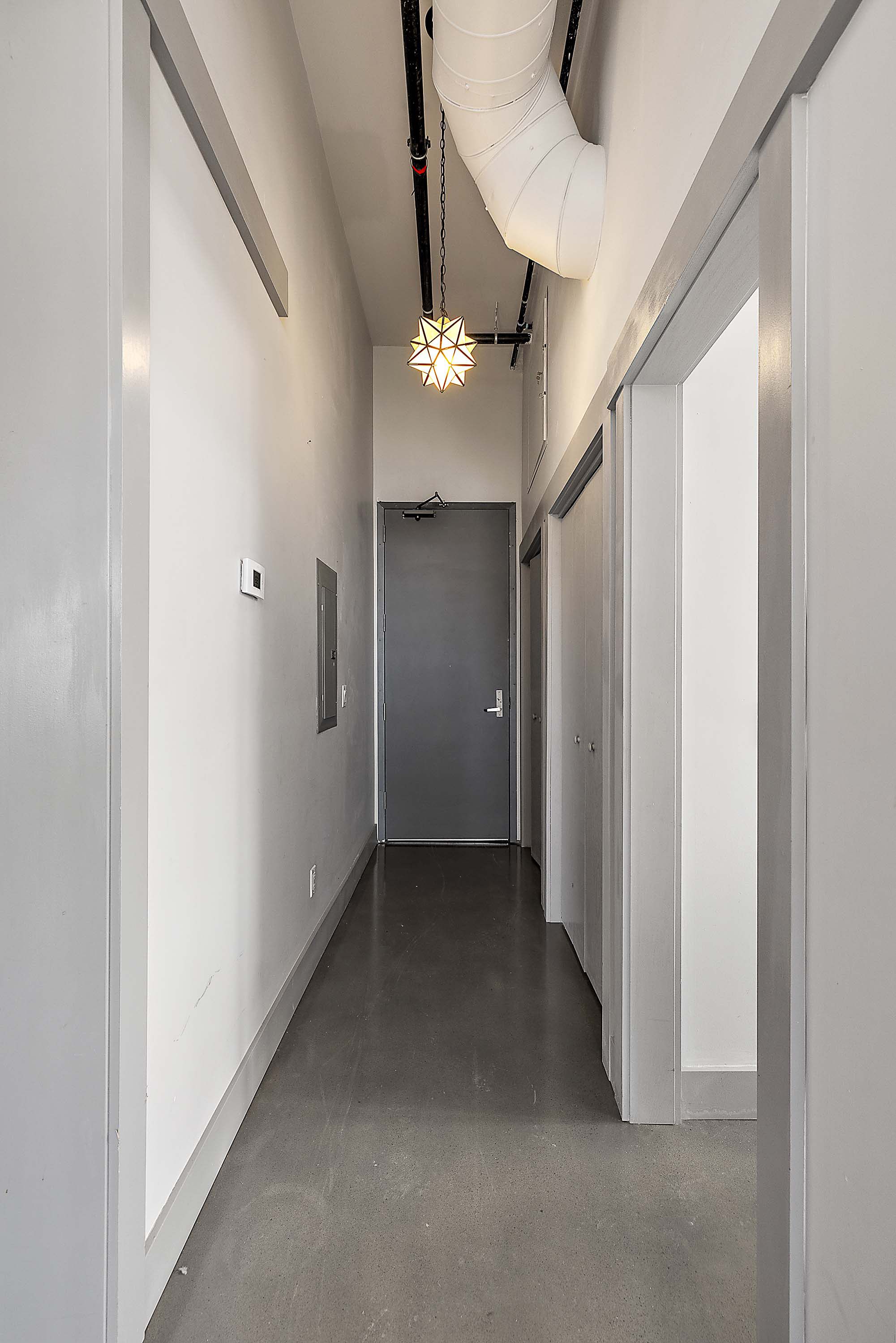 2987 FRANKLIN Street Unit: 9