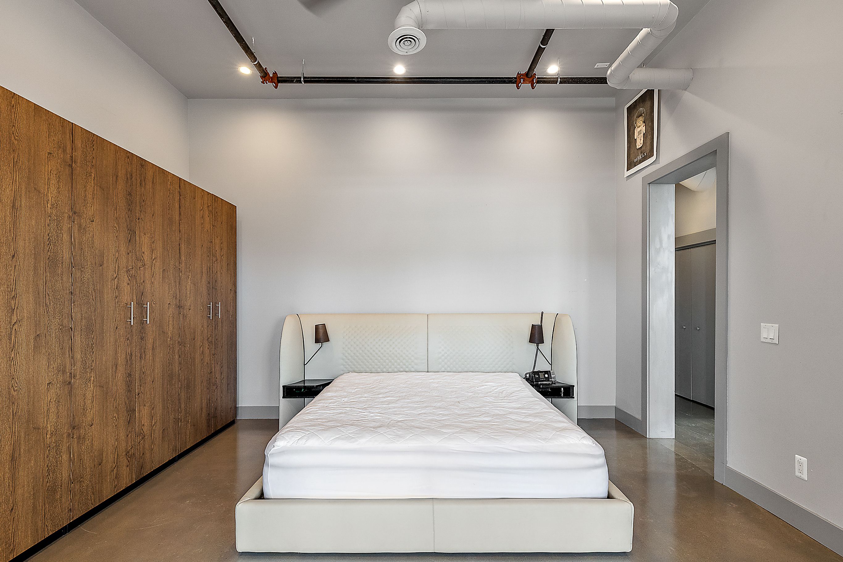 2987 FRANKLIN Street Unit: 9