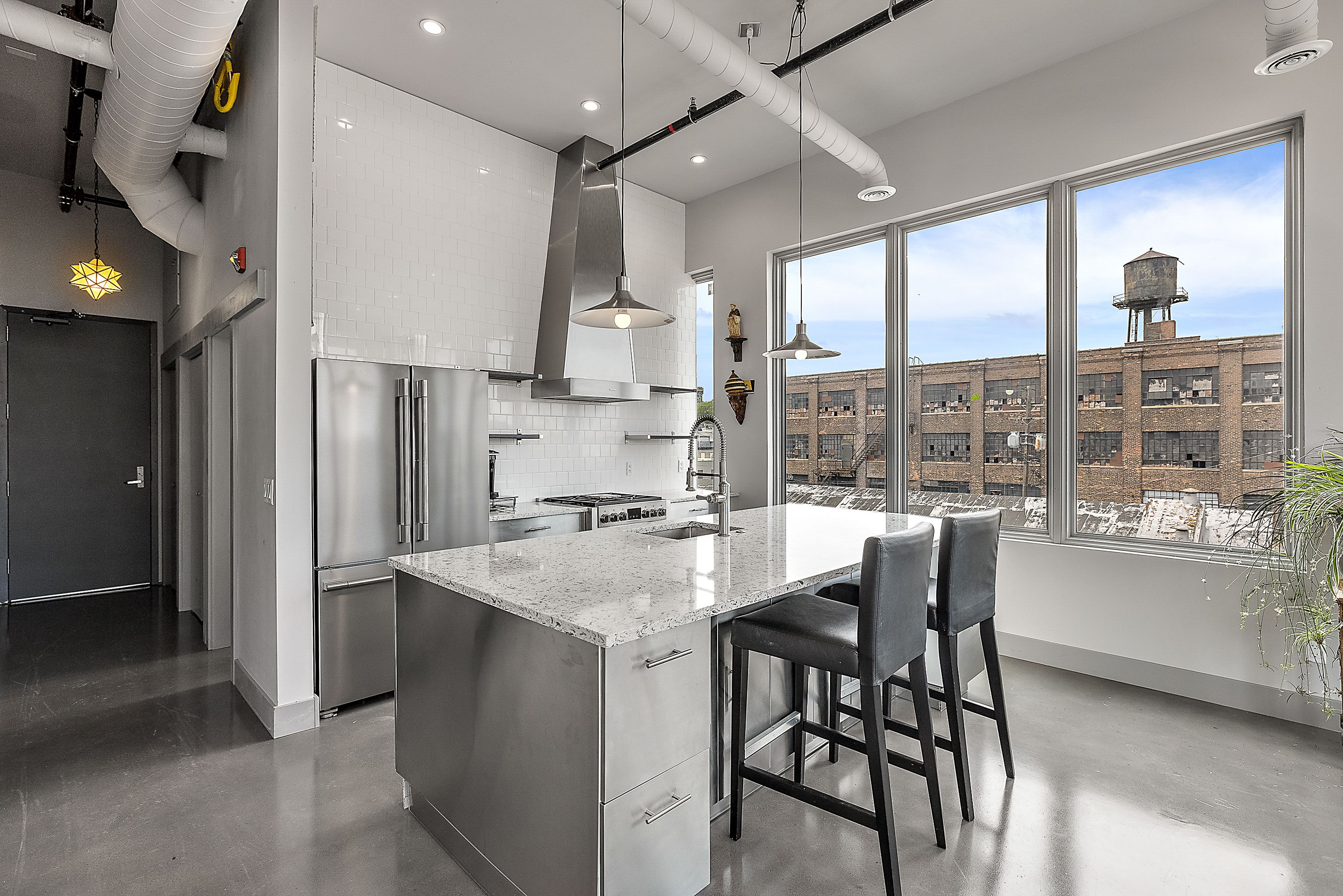 2987 FRANKLIN Street Unit: 9