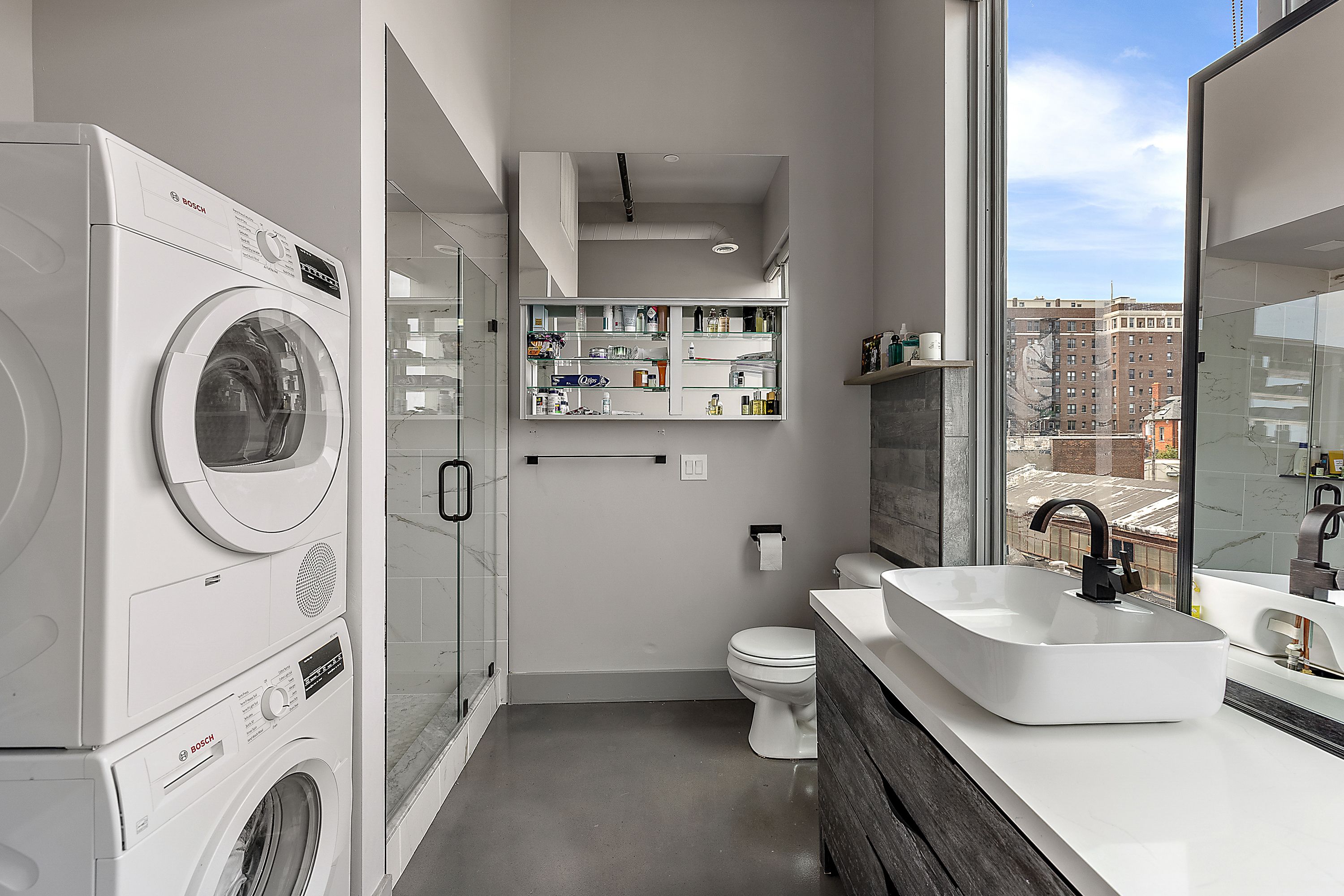 2987 FRANKLIN Street Unit: 9