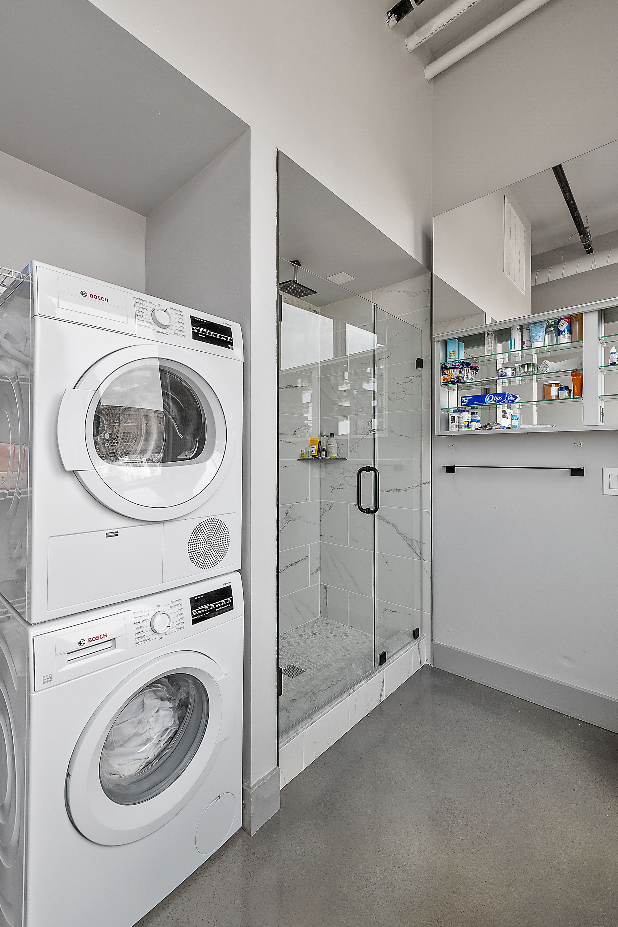 2987 FRANKLIN Street Unit: 9