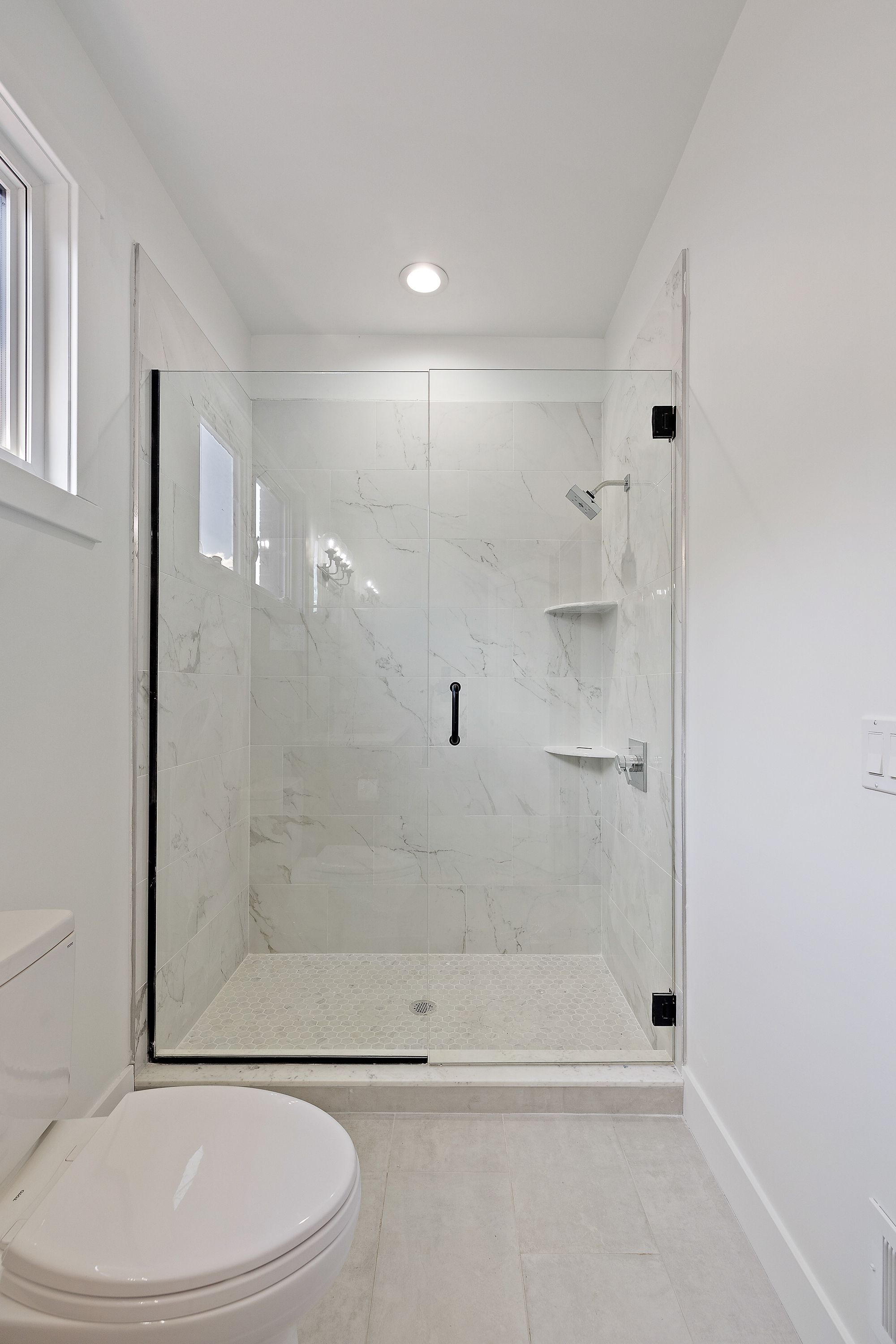 2037 11th Street Unit: 11