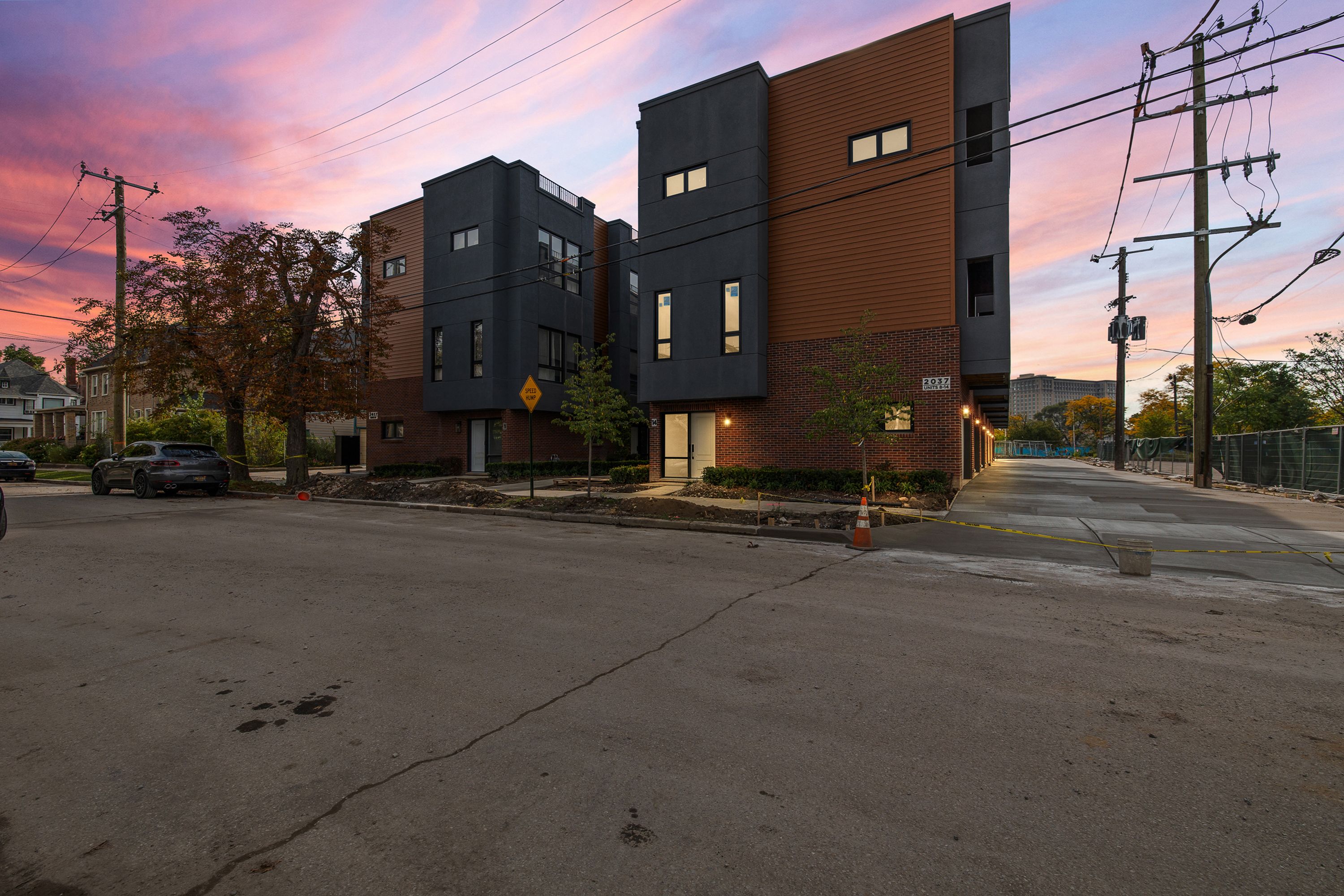 2037 11th Street Unit: 11