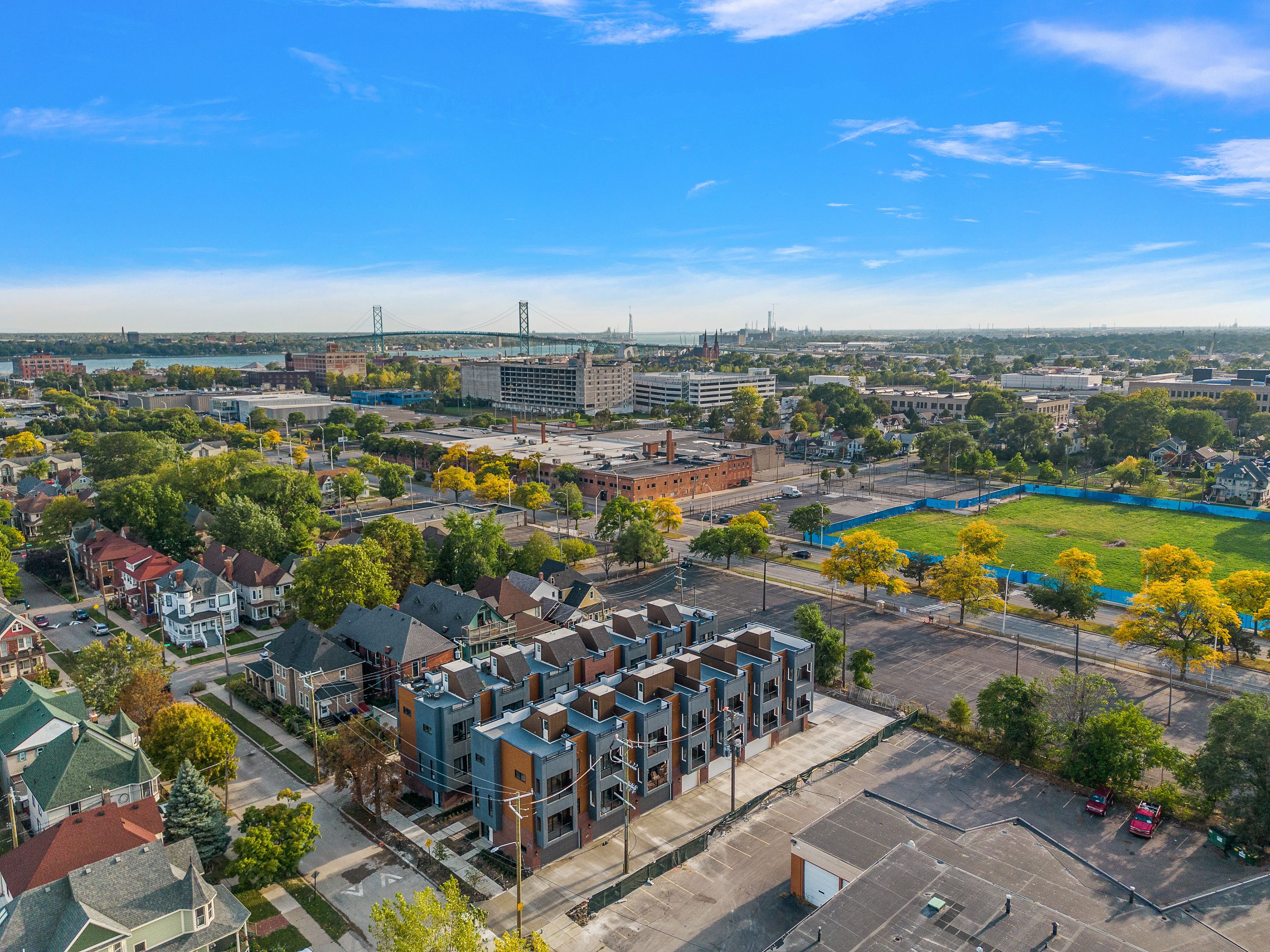 2037 11th Street Unit: 11