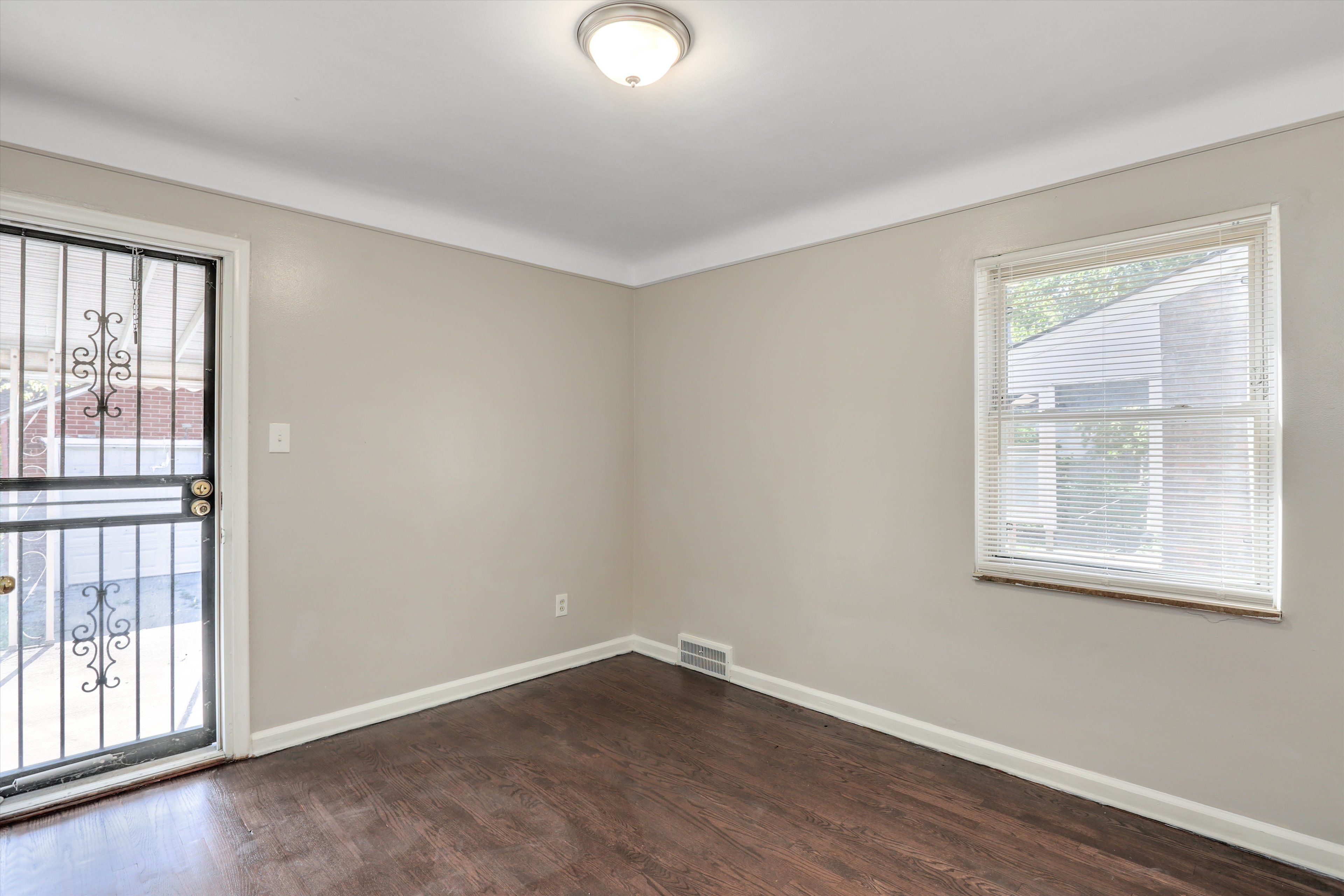 11652 LAKEPOINTE Street