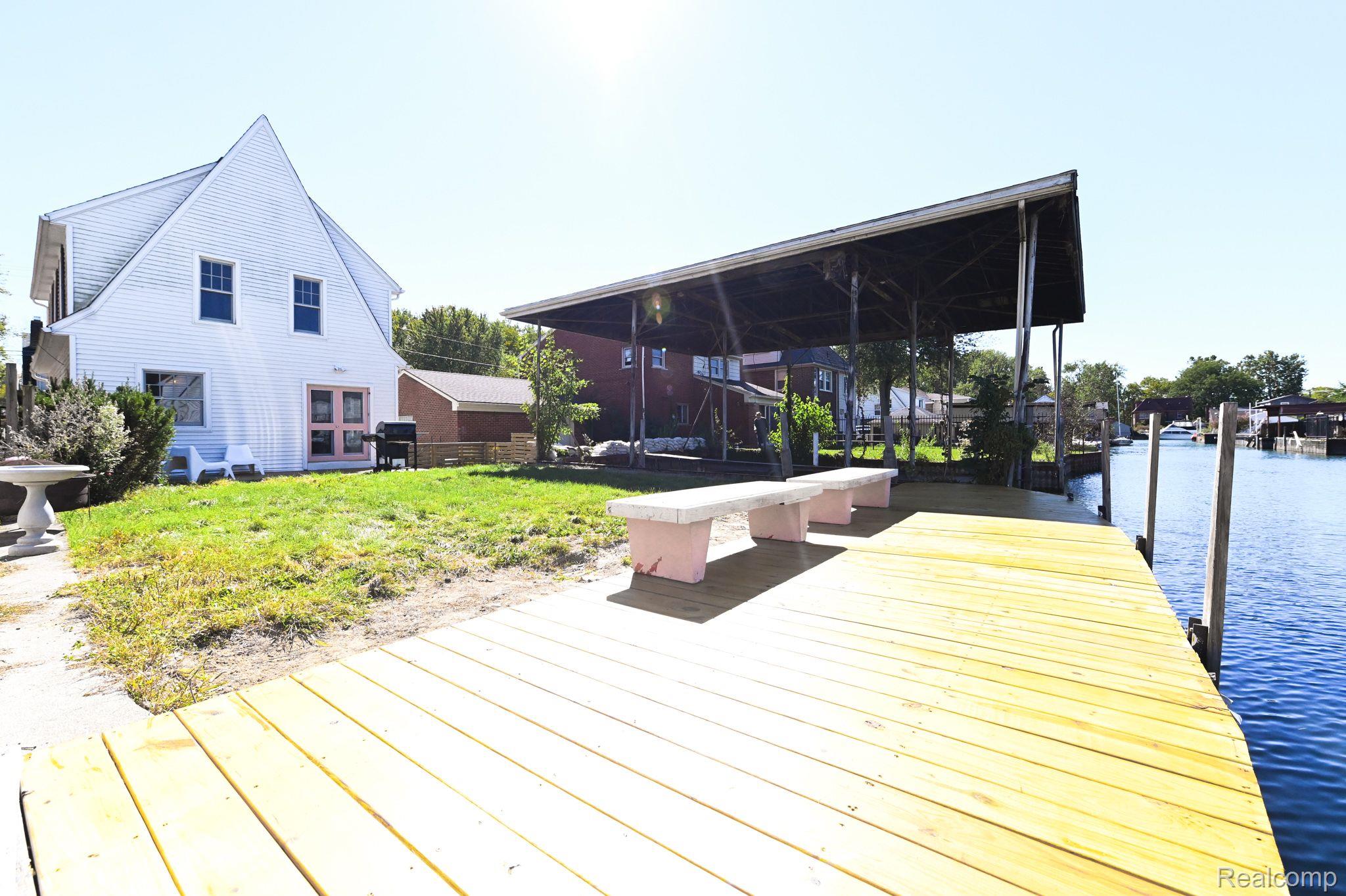 14421 Harbor Island