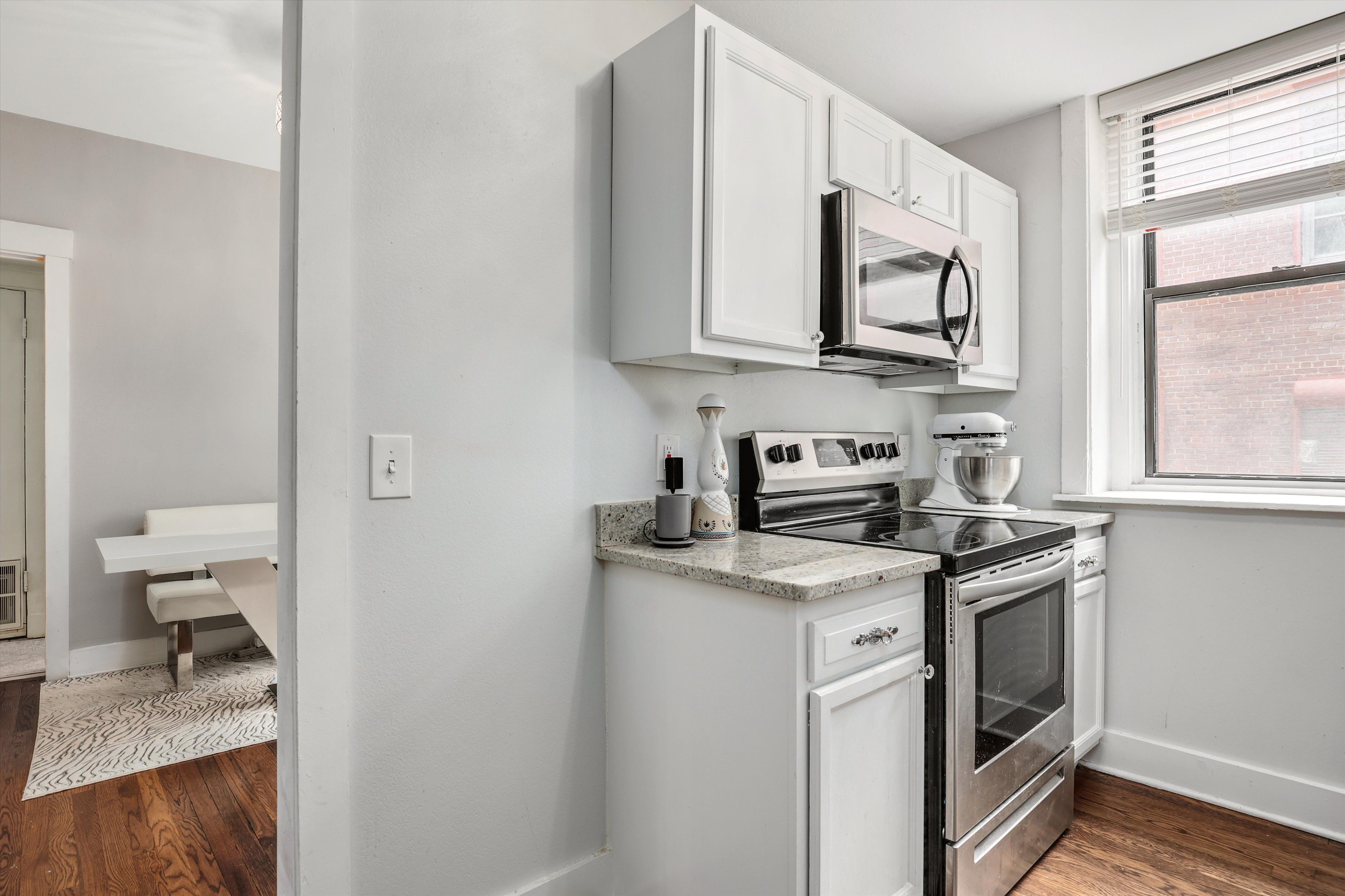 7409 2nd Avenue Unit: 7