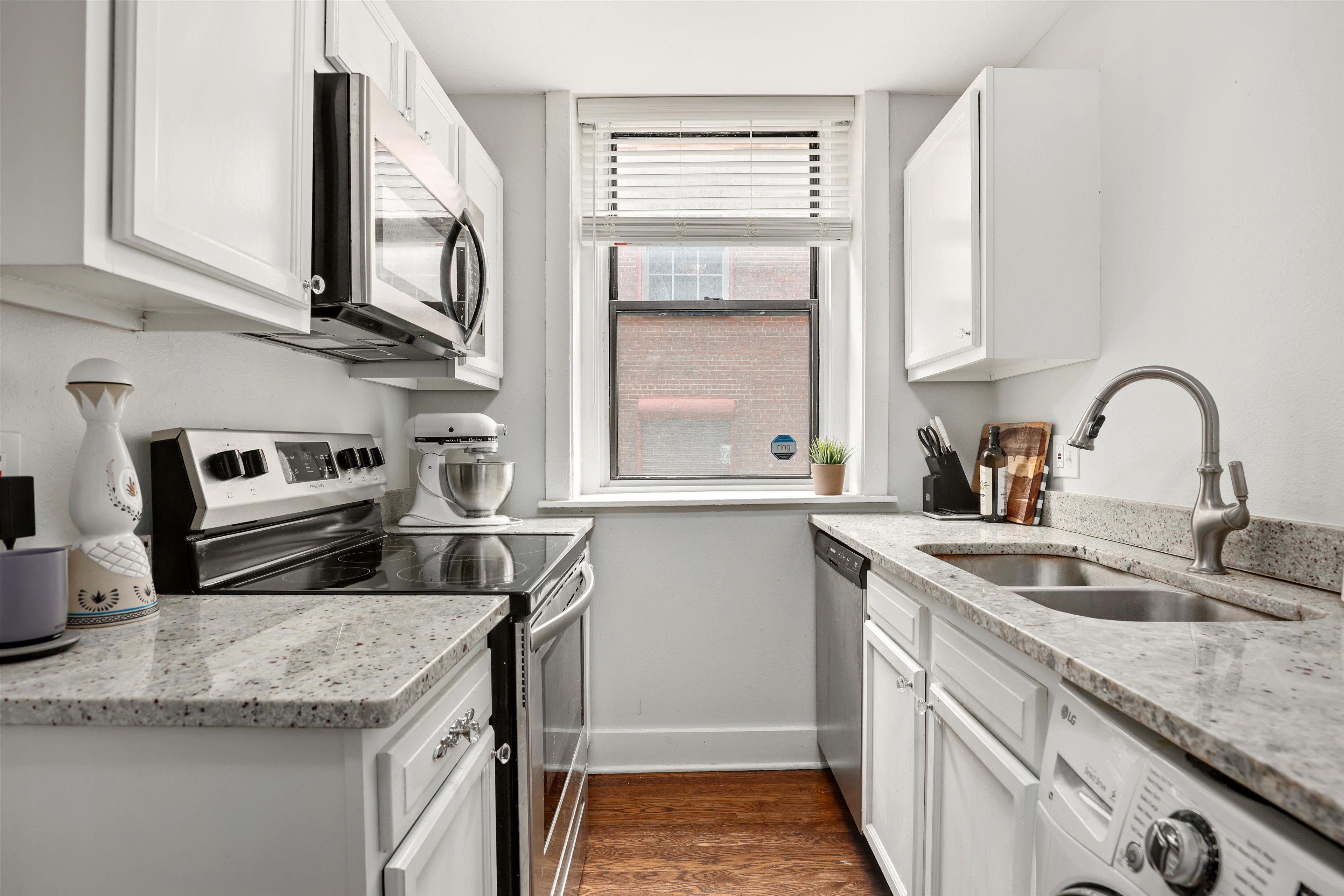 7409 2nd Avenue Unit: 7