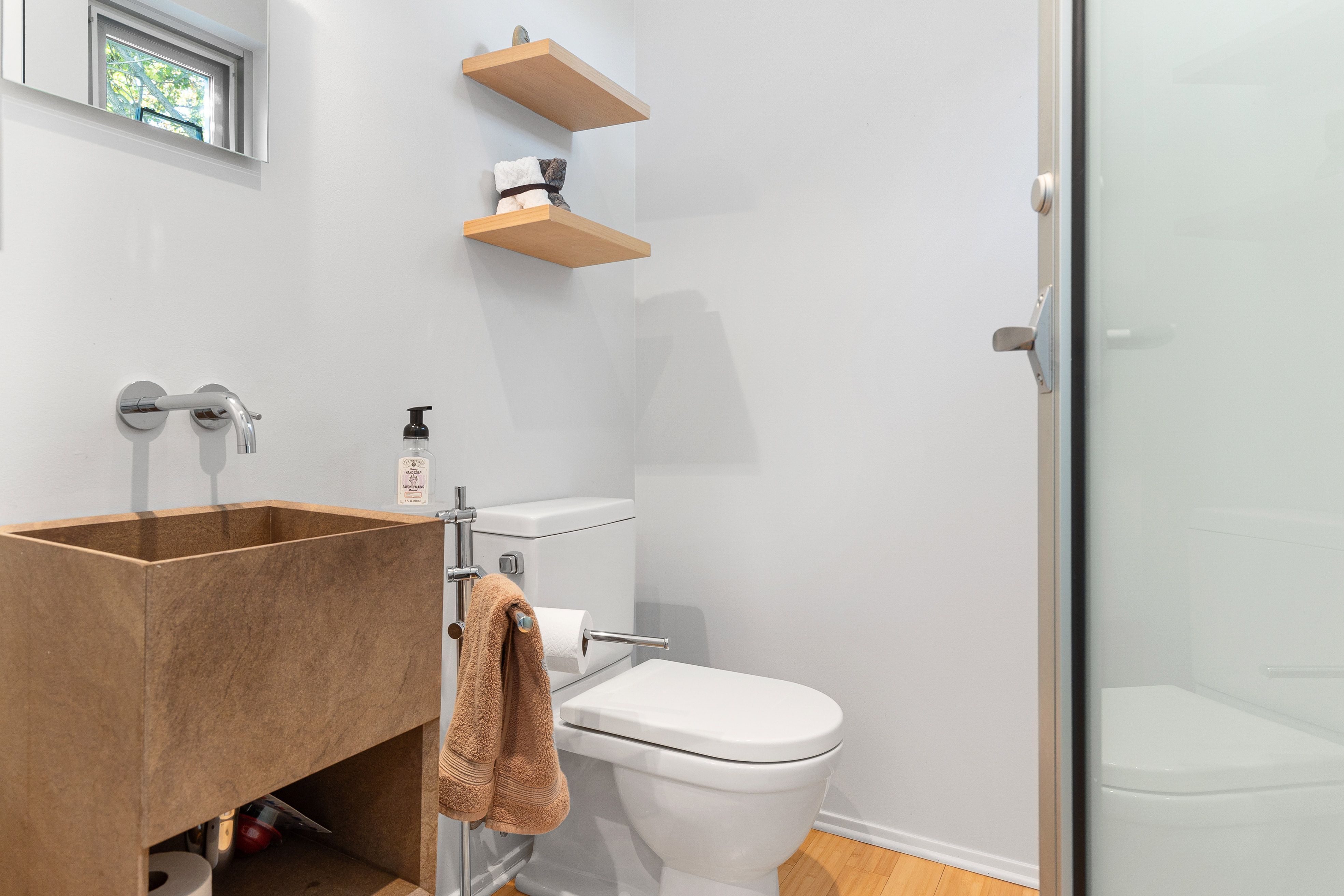 1013 HUMPHREY Avenue