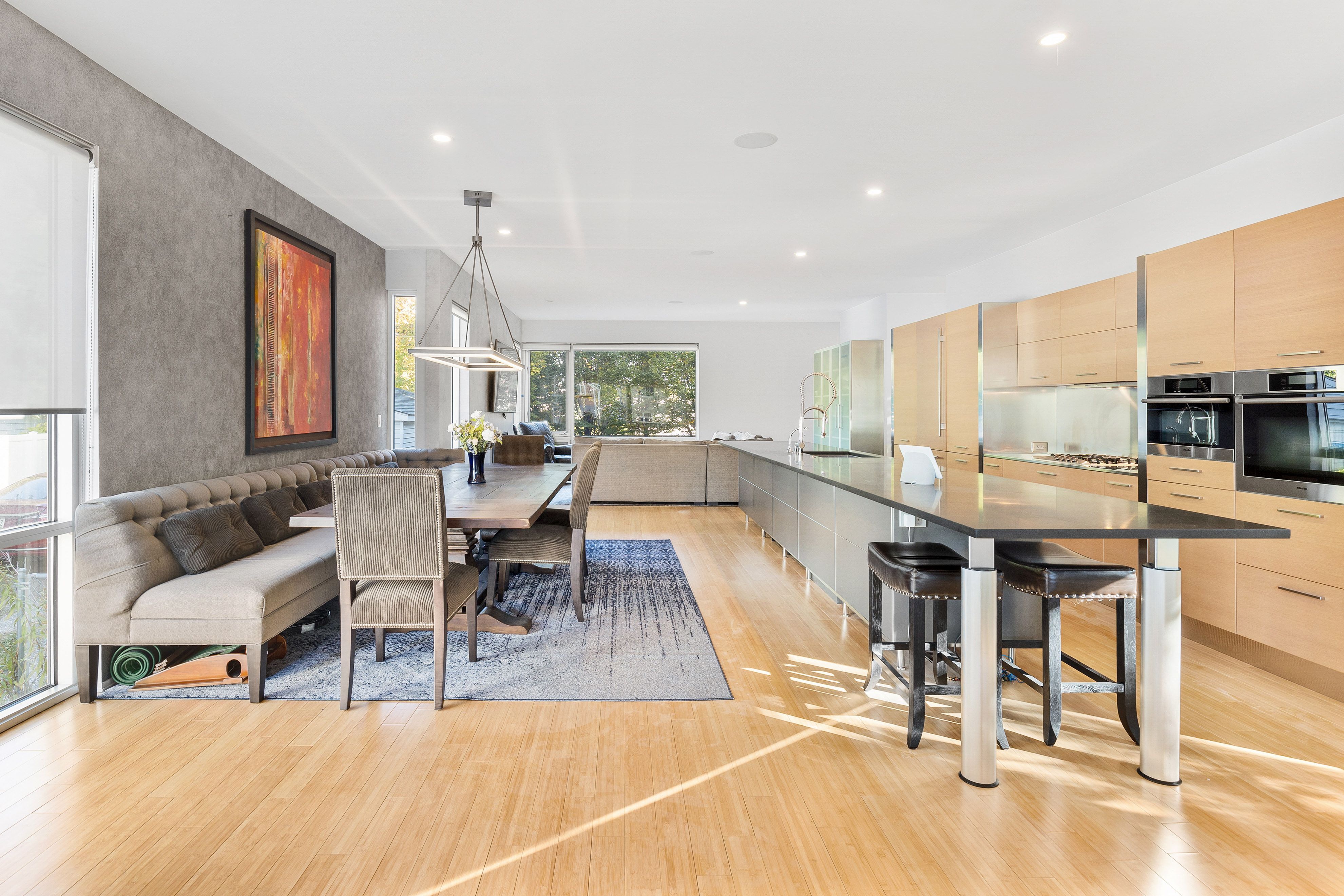 1013 HUMPHREY Avenue