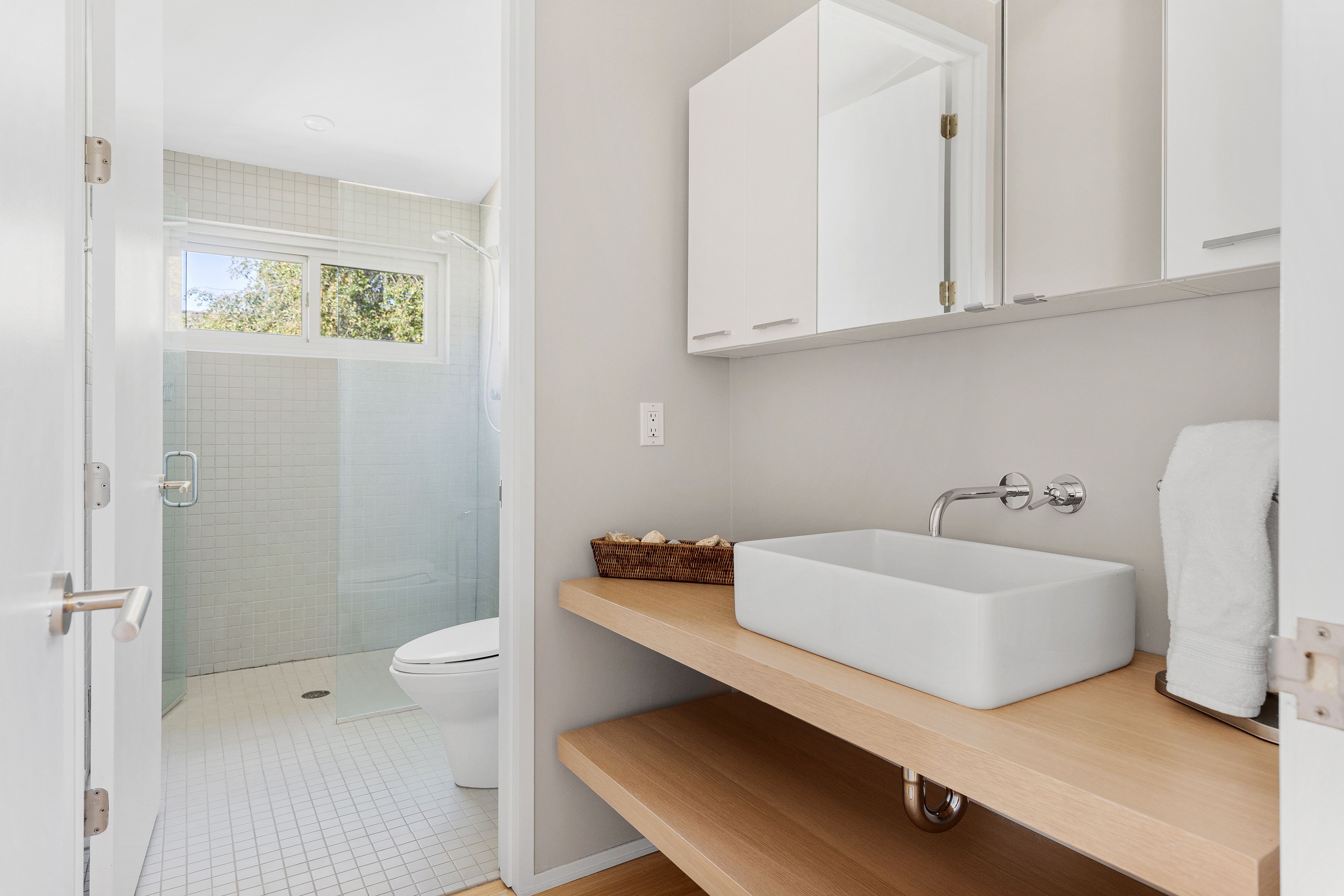 1013 HUMPHREY Avenue